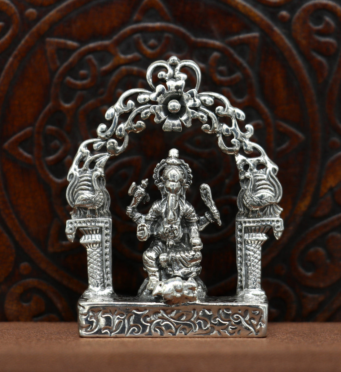 925 Sterling silver Lord Ganesh Idol, Pooja Articles, Silver Idols Figurine, handcrafted Lord Ganesh statue sculpture gifting art01 - TRIBAL ORNAMENTS