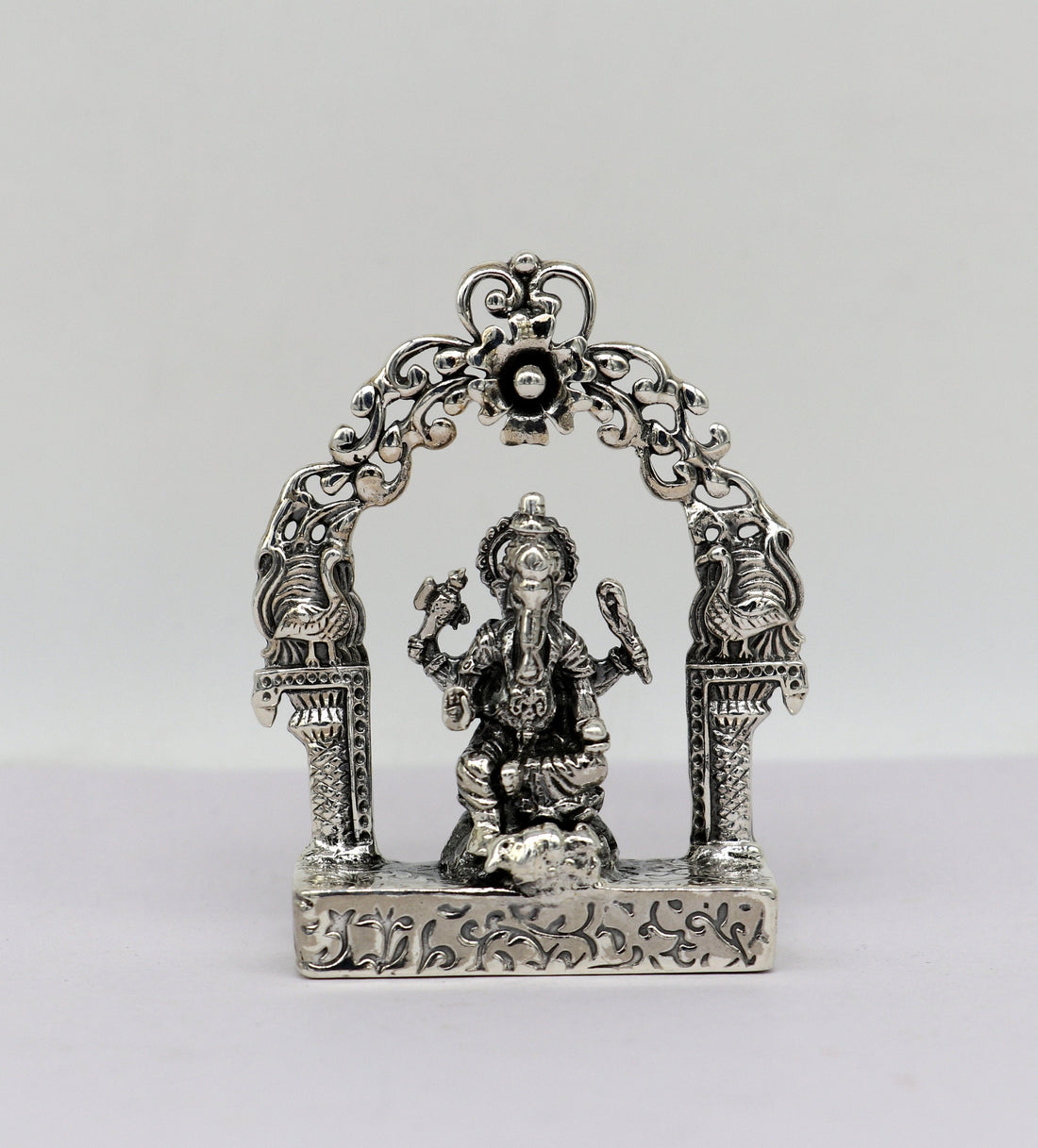 925 Sterling silver Lord Ganesh Idol, Pooja Articles, Silver Idols Figurine, handcrafted Lord Ganesh statue sculpture gifting art01 - TRIBAL ORNAMENTS