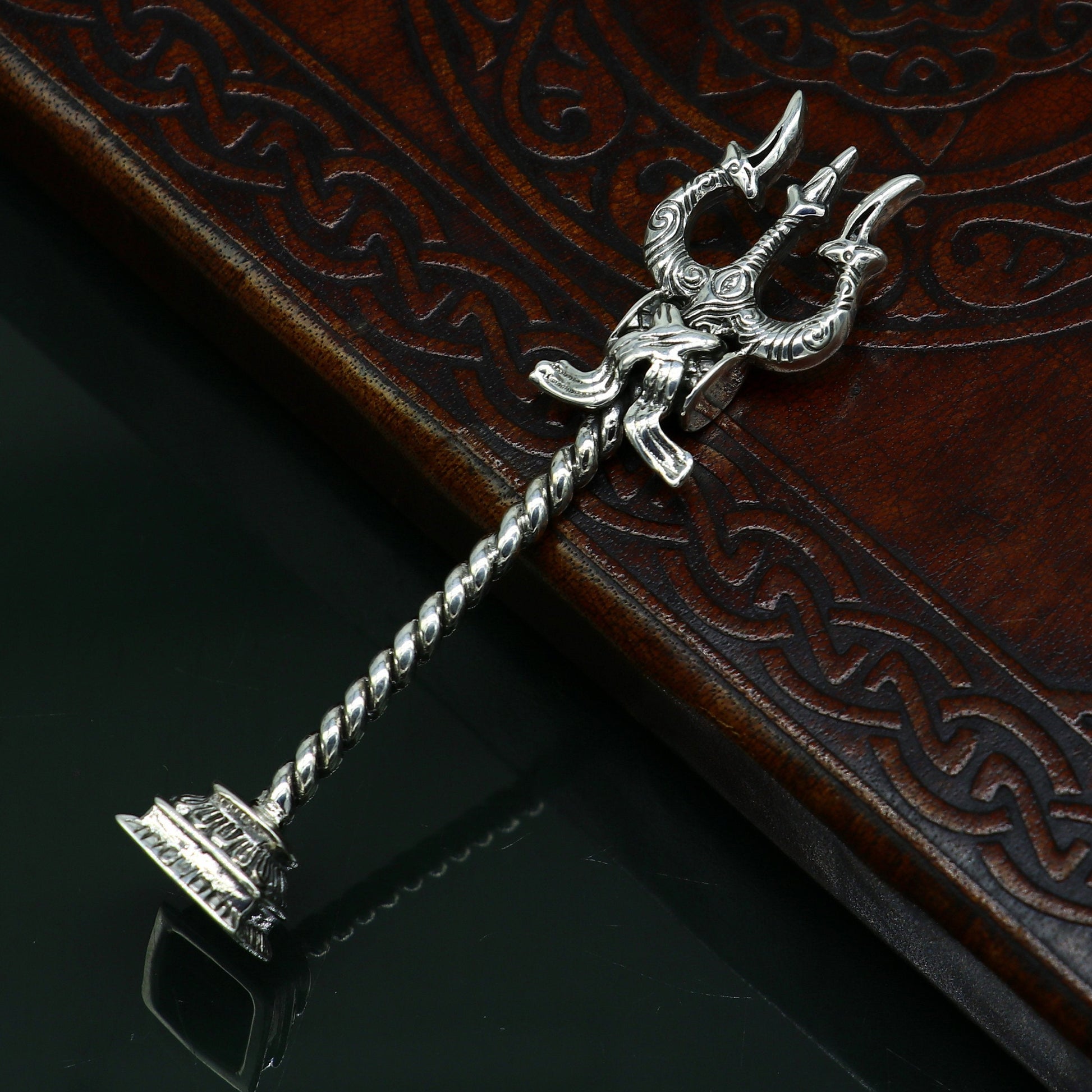 925 Sterling silver handmade lord Shiva trident with Damaru, fabulous craftsmanship Mahadev trishul, best collectible puja article art21 - TRIBAL ORNAMENTS