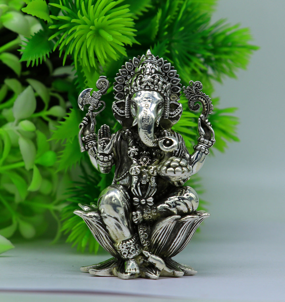 925 Sterling silver Lord Ganesh Idol, Pooja Articles, Silver Idols Figurine, handcrafted Lord Ganesh statue sculpture Diwali puja gift su212 - TRIBAL ORNAMENTS