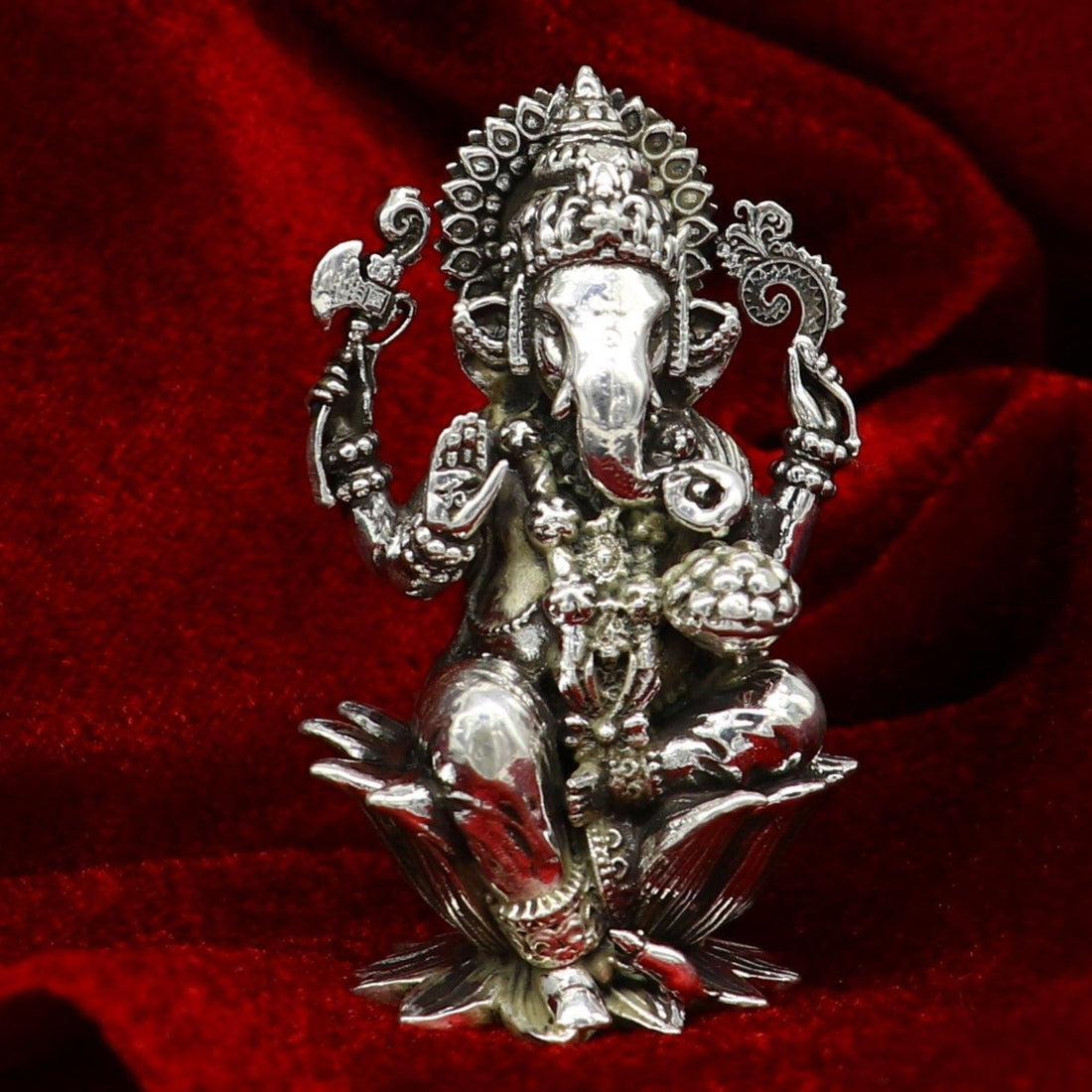 925 Sterling silver Lord Ganesh Idol, Pooja Articles, Silver Idols Figurine, handcrafted Lord Ganesh statue sculpture gifting art su213 - TRIBAL ORNAMENTS