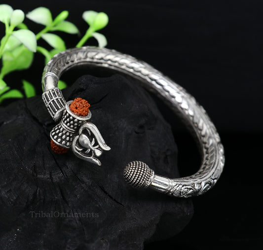 925 sterling silver customized Shiva trident trishul bangle men's bracelet, kandrai or Nakshi work men's gifting jewelry from India nssk387 - TRIBAL ORNAMENTS