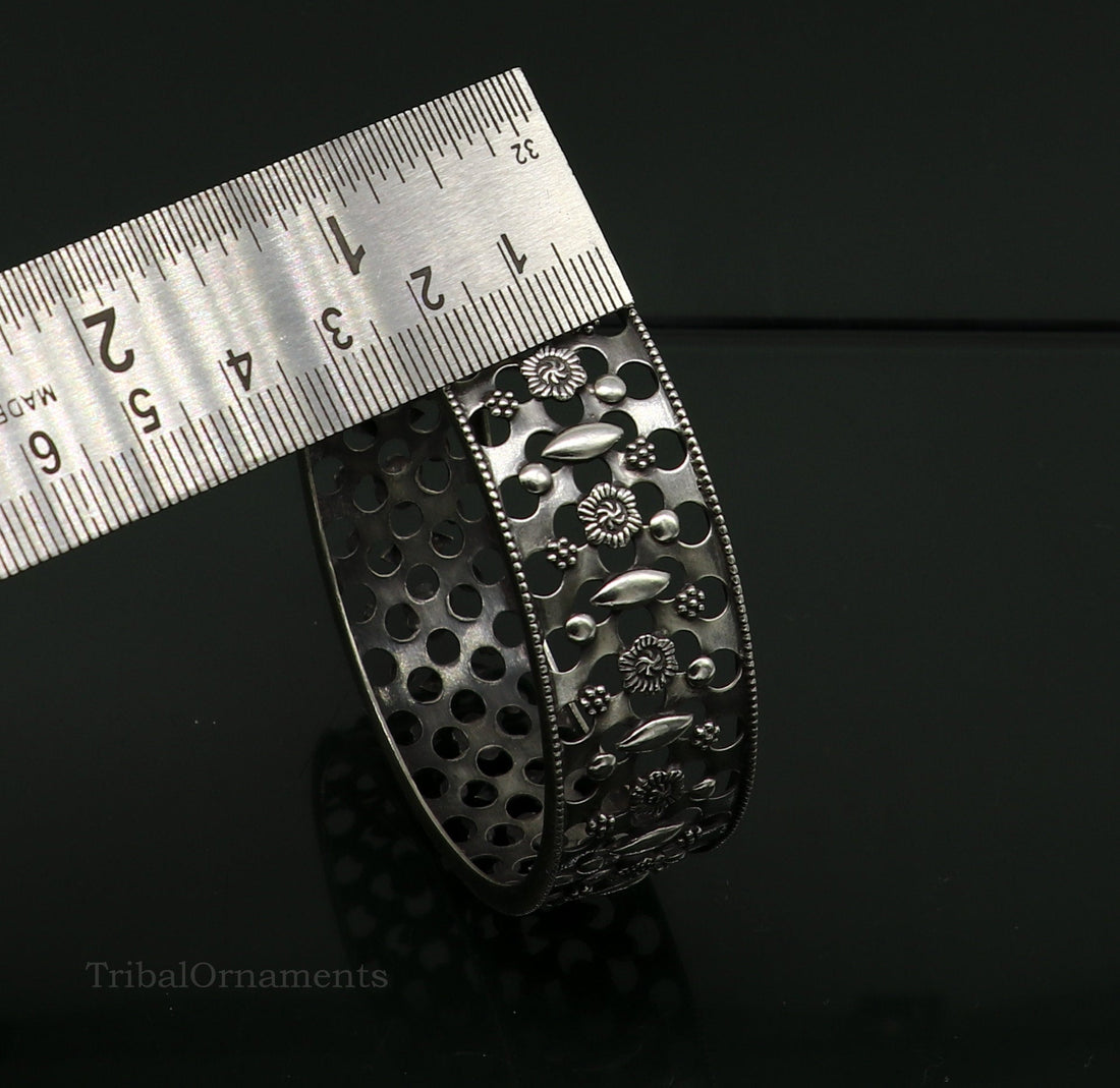 925 sterling silver handmade unique design floral bangle bracelet kada, customized bangle for girls who like vintage tribal style nba154 - TRIBAL ORNAMENTS