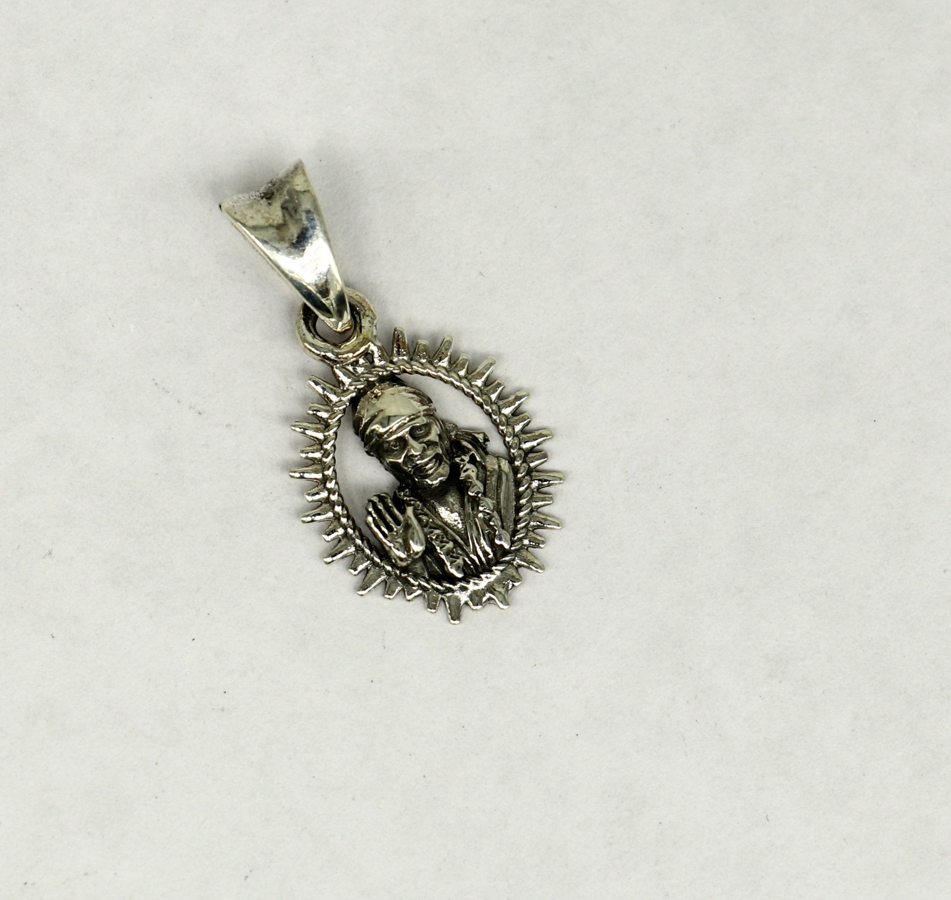 925 sterling silver handmade Indian idol Sai Baba pendant, amazing stylish unisex pendant locket personalized jewelry tribal jewelry ssp518 - TRIBAL ORNAMENTS
