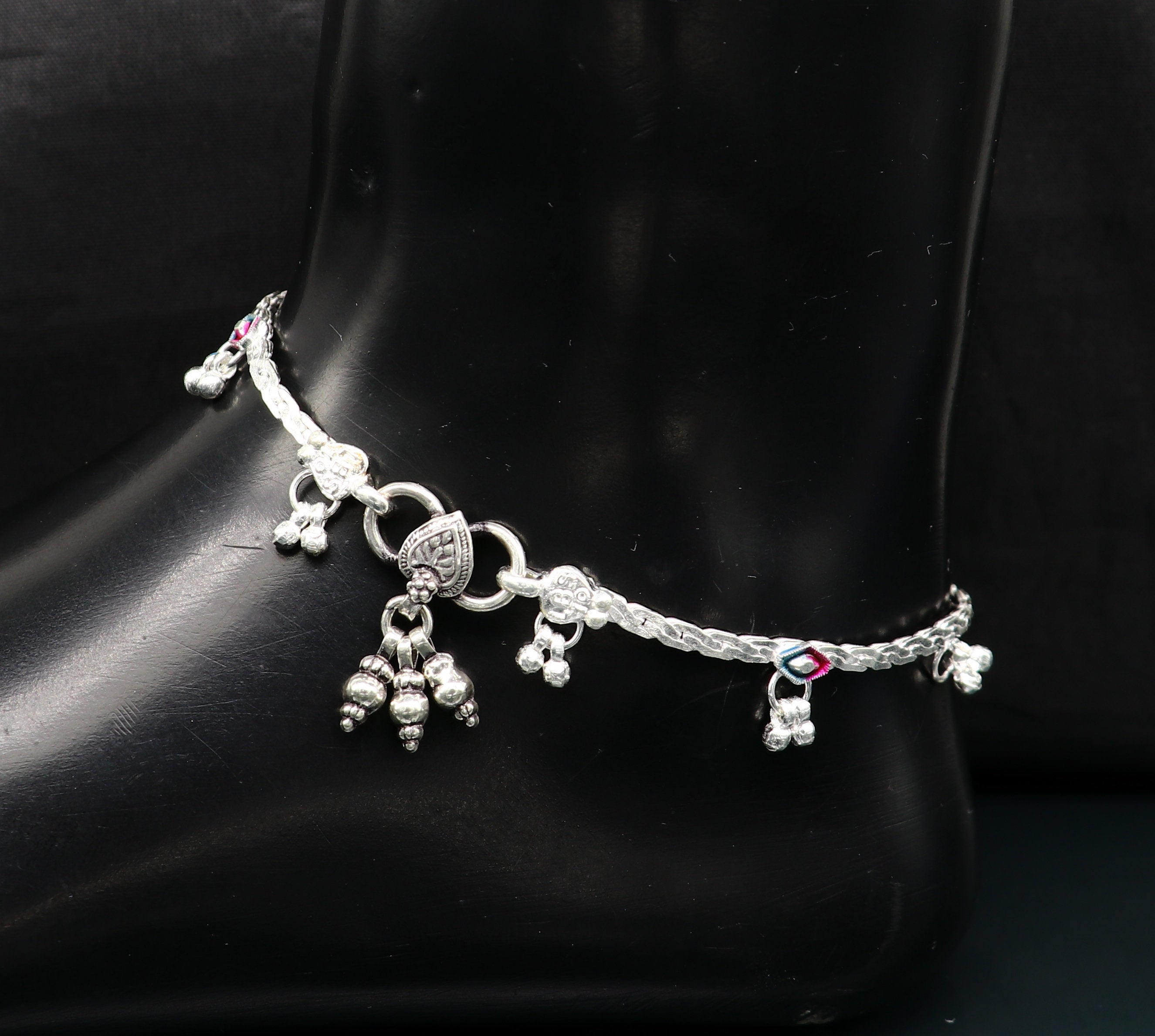 Beautiful deals silver anklets