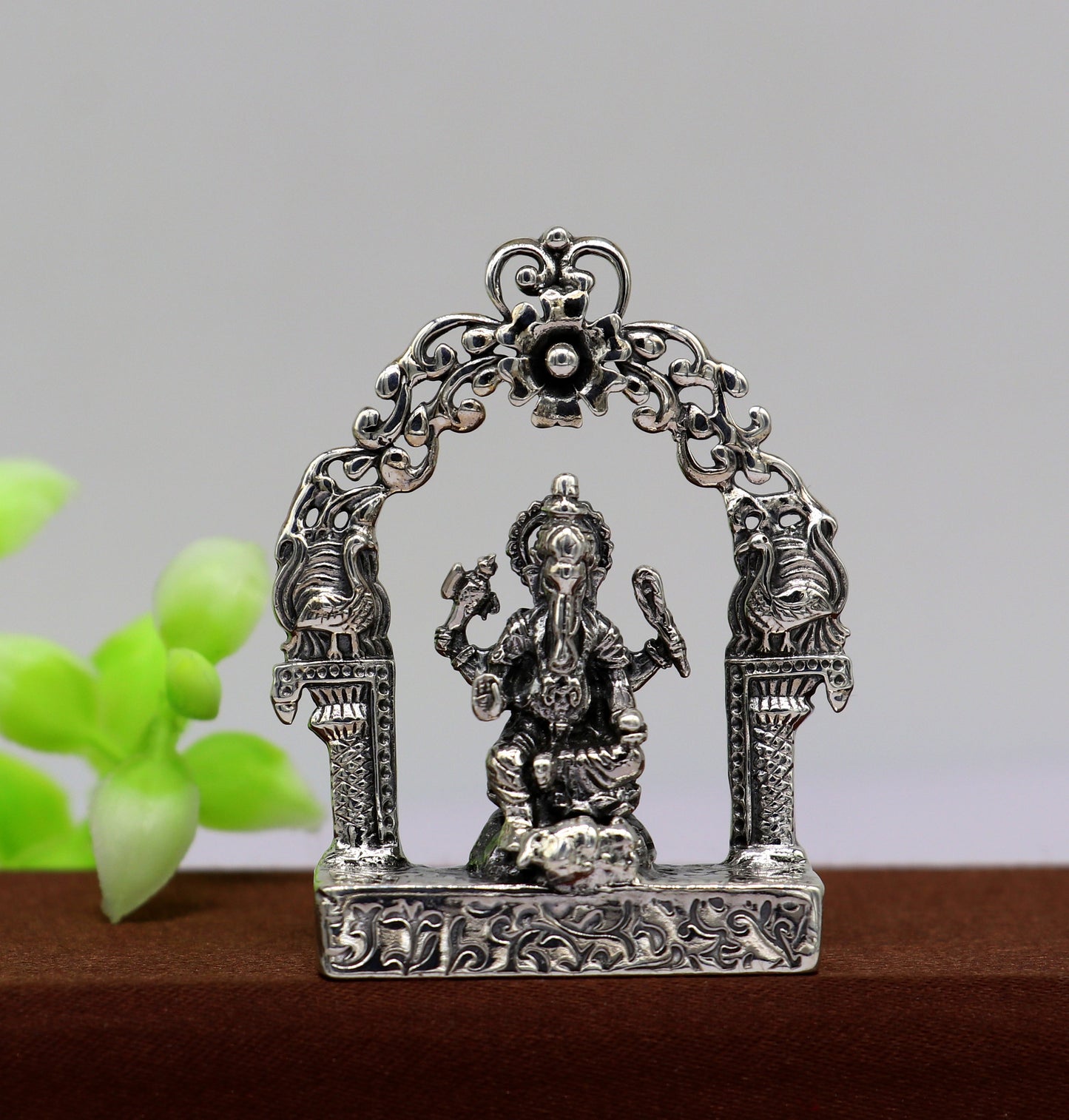 925 Sterling silver Lord Ganesh Idol, Pooja Articles, Silver Idols Figurine, handcrafted Lord Ganesh statue sculpture gifting art01 - TRIBAL ORNAMENTS