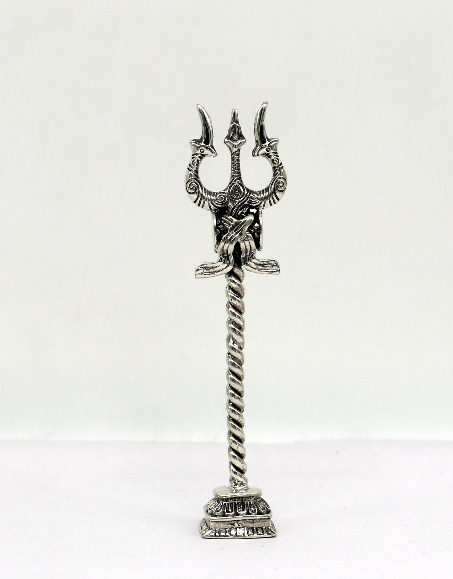 925 Sterling silver handmade lord Shiva trident with Damaru, fabulous craftsmanship Mahadev trishul, best collectible puja article art23 - TRIBAL ORNAMENTS