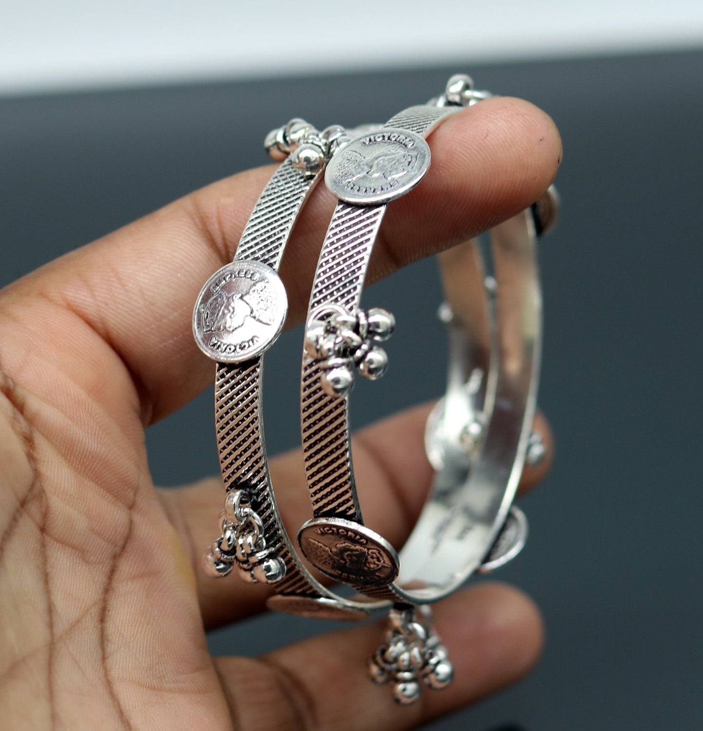 925 sterling silver handmade stunning Victoria empress coin design Bangles bracelet kada, best brides tribal belly jewelry nba155 - TRIBAL ORNAMENTS