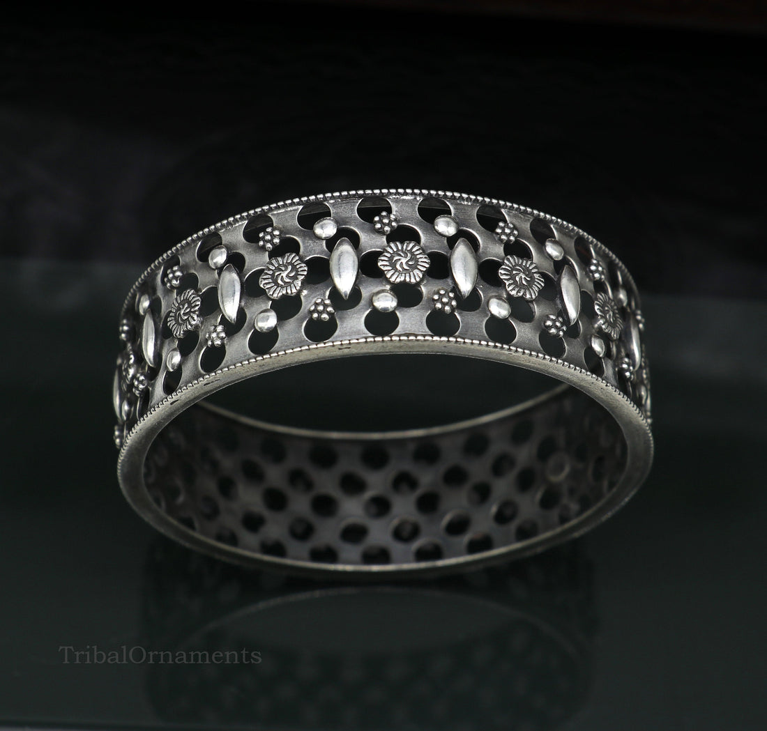 925 sterling silver handmade unique design floral bangle bracelet kada, customized bangle for girls who like vintage tribal style nba154 - TRIBAL ORNAMENTS