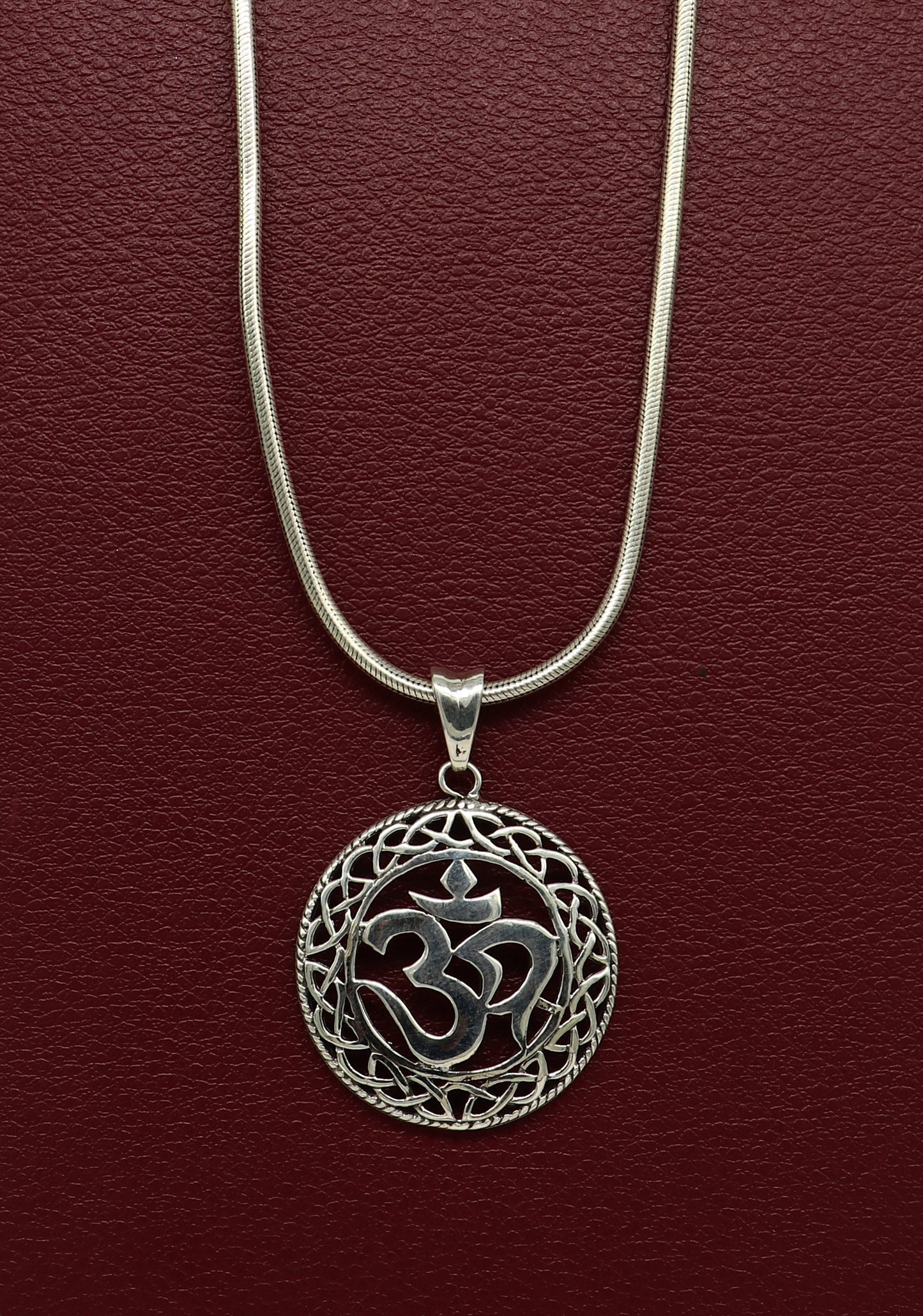 925 sterling silver handmade mantra symbol 'Aum' pendant, amazing stylish unisex pendant locket personalized new fancy jewelry ssp568 - TRIBAL ORNAMENTS