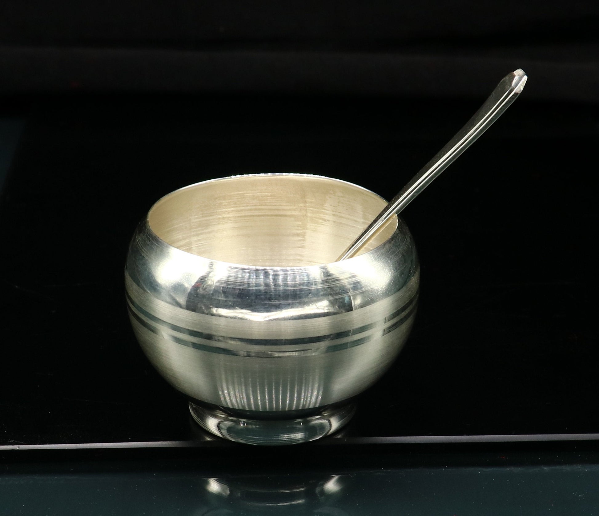 999 fine silver handmade small baby bowl and spoon set, silver tumbler, flask, stay baby/kids healthy, silver vessel utensils sv172 - TRIBAL ORNAMENTS