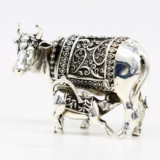 Divine cow with calf 925 sterling silver vintage Nakshi work design Kamdhenu cow, deity's cow, wishing cow, silver worshipping puja stb120 - TRIBAL ORNAMENTS