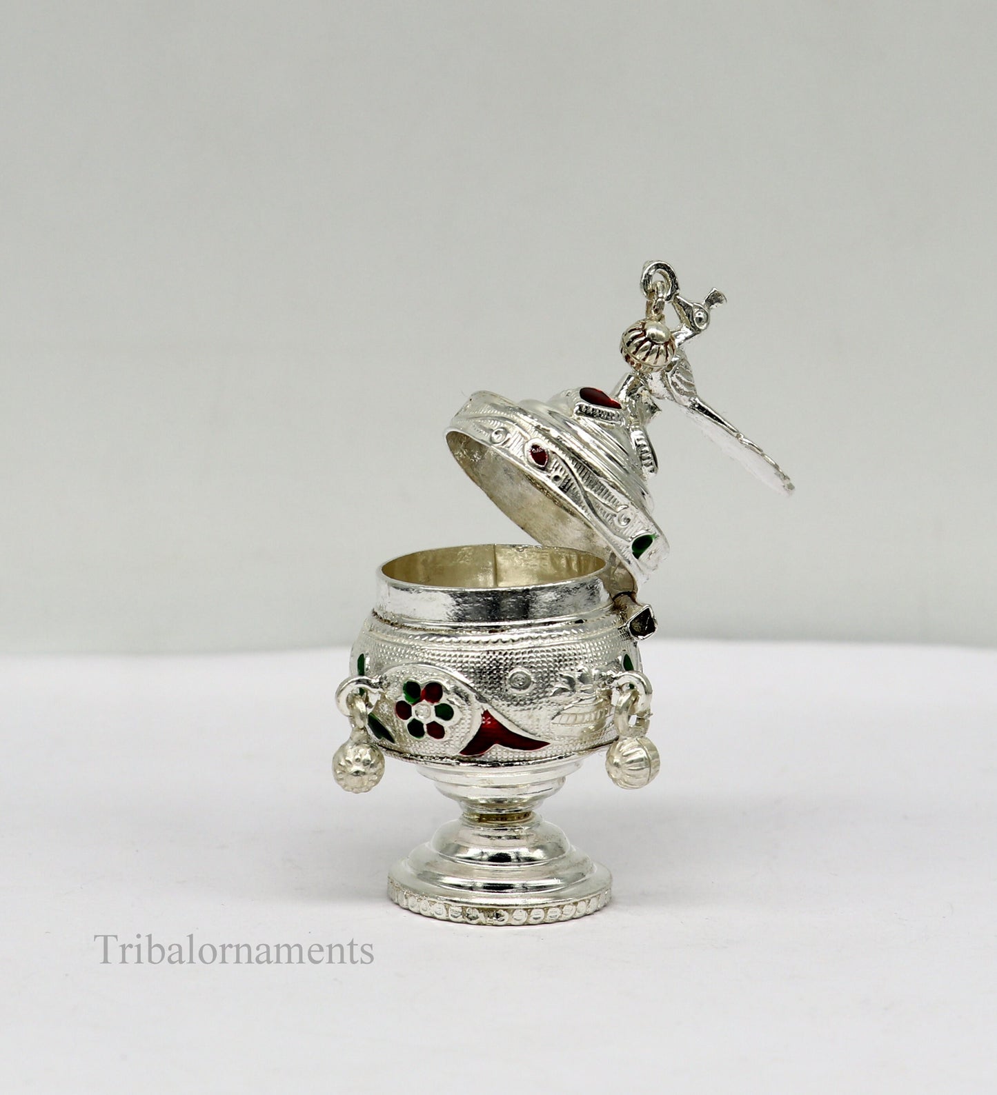 925 sterling silver handmade enamel design vintage trinket box Krishna Prasadam serving box , brides accessories, kumkum sindur box stb159 - TRIBAL ORNAMENTS