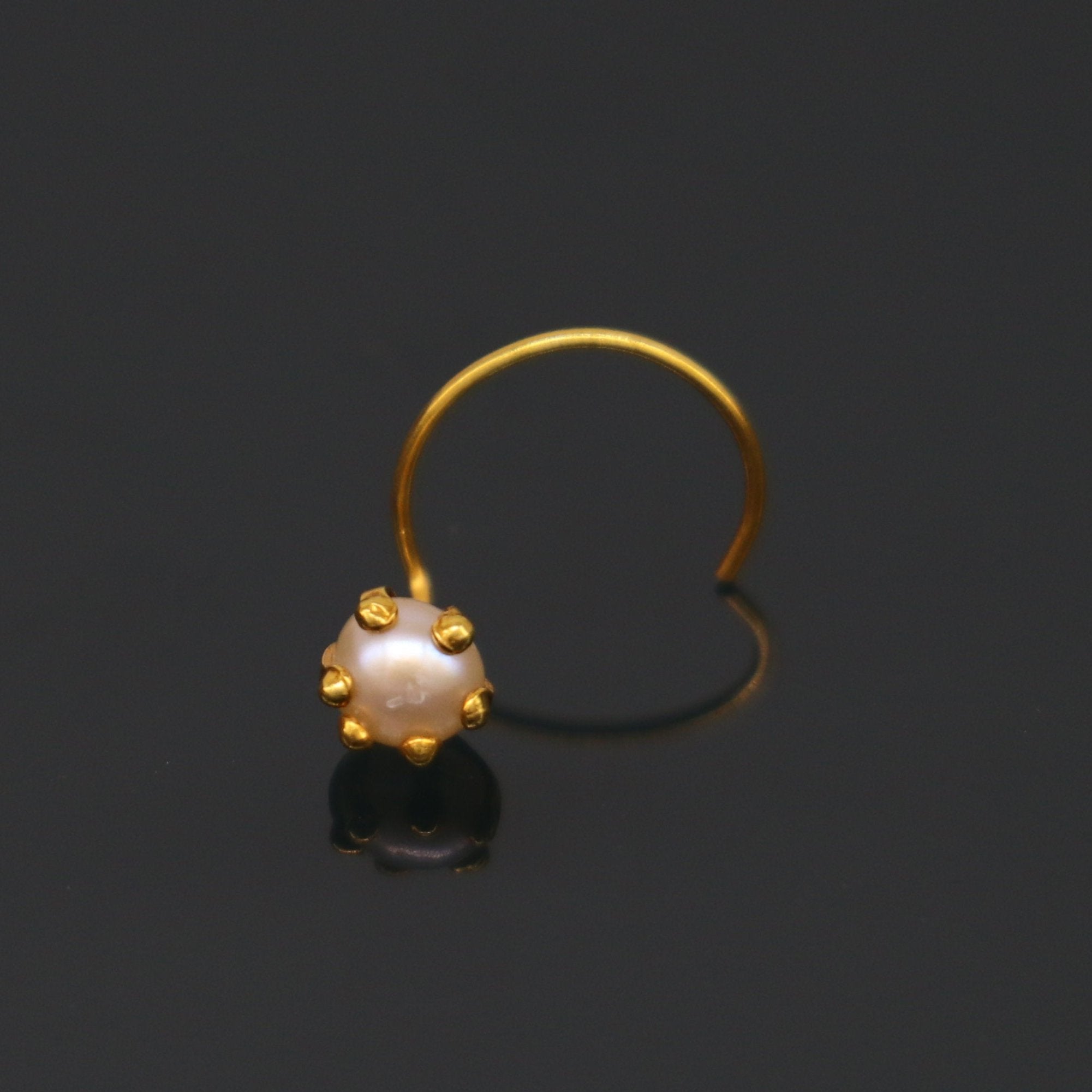 Nose pin gold hot sale jewellery designs