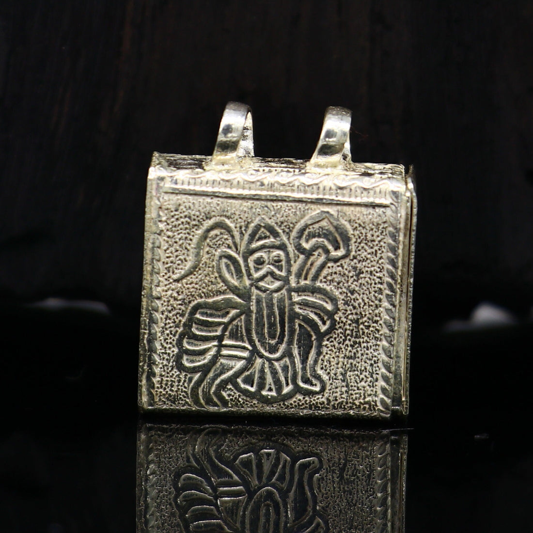 925 sterling silver handmade gorgeous Square shape handmade lord hanuman box amulet pendant, mantra box, silver tabiz  for protection ssp662 - TRIBAL ORNAMENTS