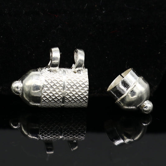 925 sterling silver handmade gorgeous round shape handmade amulet box pendant, mantra box, silver tabiz , box tribal jewelry ssp693 - TRIBAL ORNAMENTS