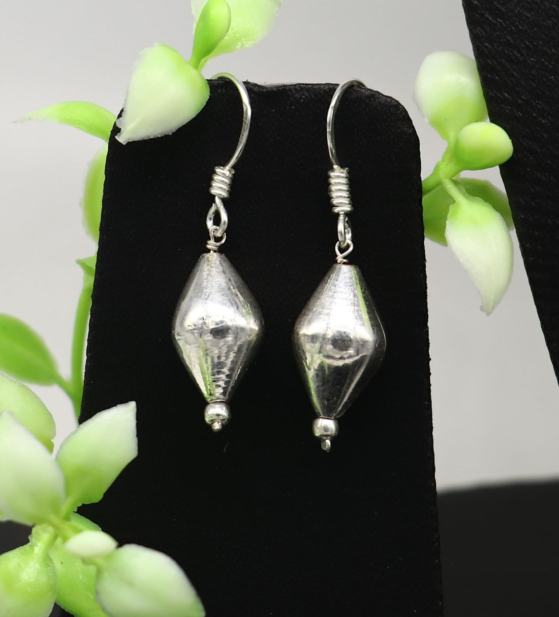 925 sterling silver handmade single olive shape ball hoops earring, stunning drop dangling earring amazing bridesmaid earring s915 - TRIBAL ORNAMENTS