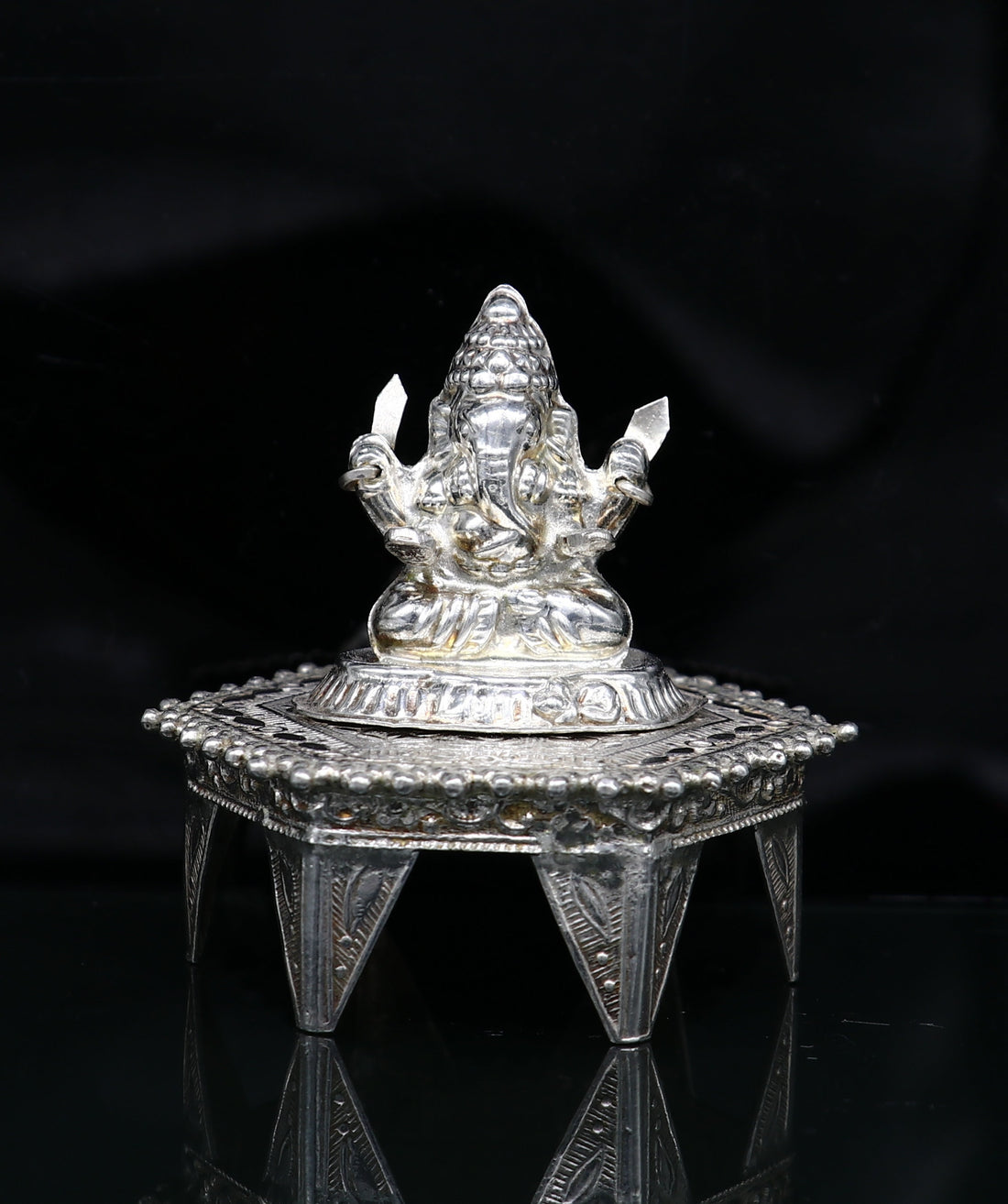 Lord Ganesha With Stand or Bazot, fabulous Sterling silver ganesha statue figurine for home temple diwali puja article utensils su375 - TRIBAL ORNAMENTS