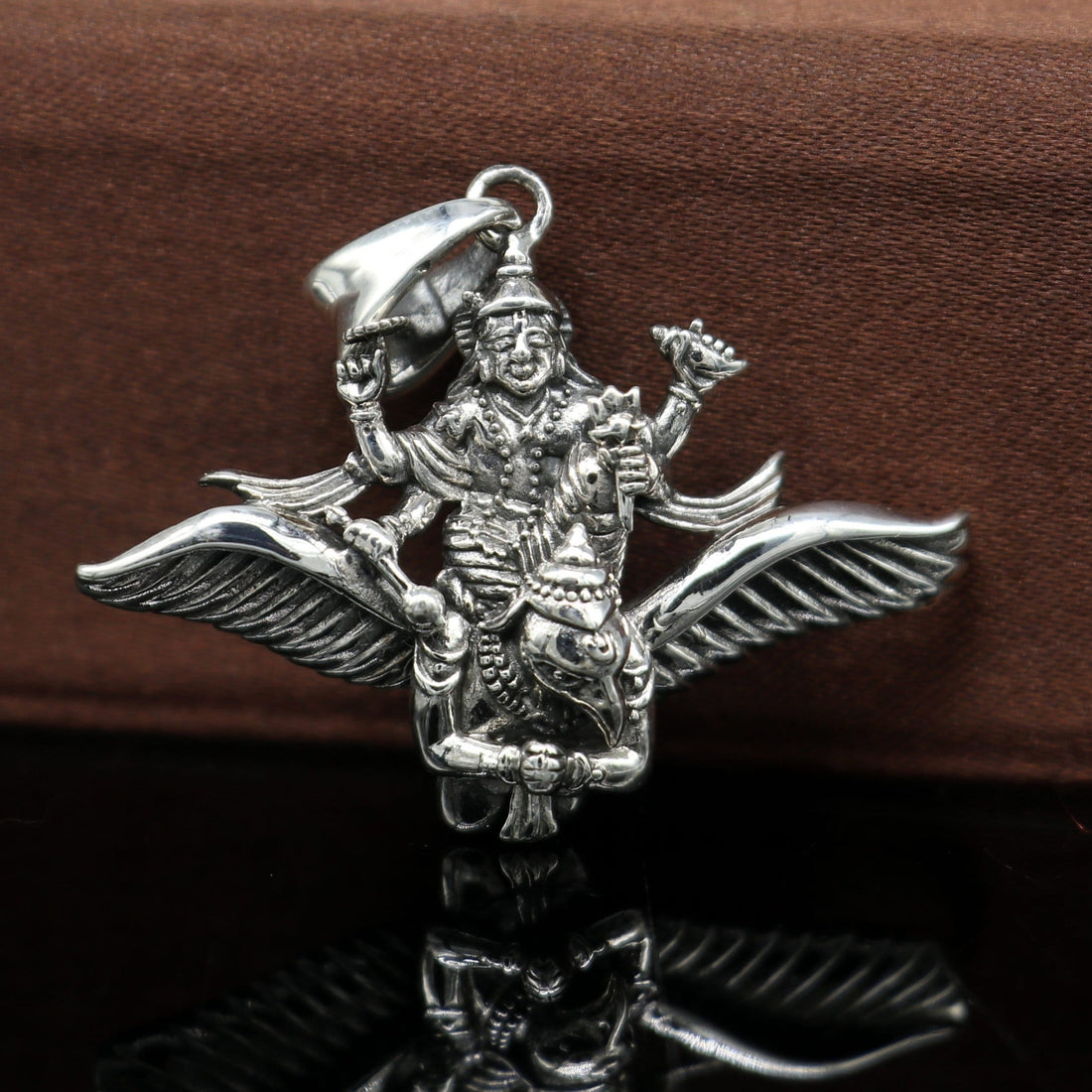 925 sterling silver Hindu idol Lord Vishnu with Garuda pendant, excellent stunning unisex locket pendant customized divine jewelry ssp516 - TRIBAL ORNAMENTS