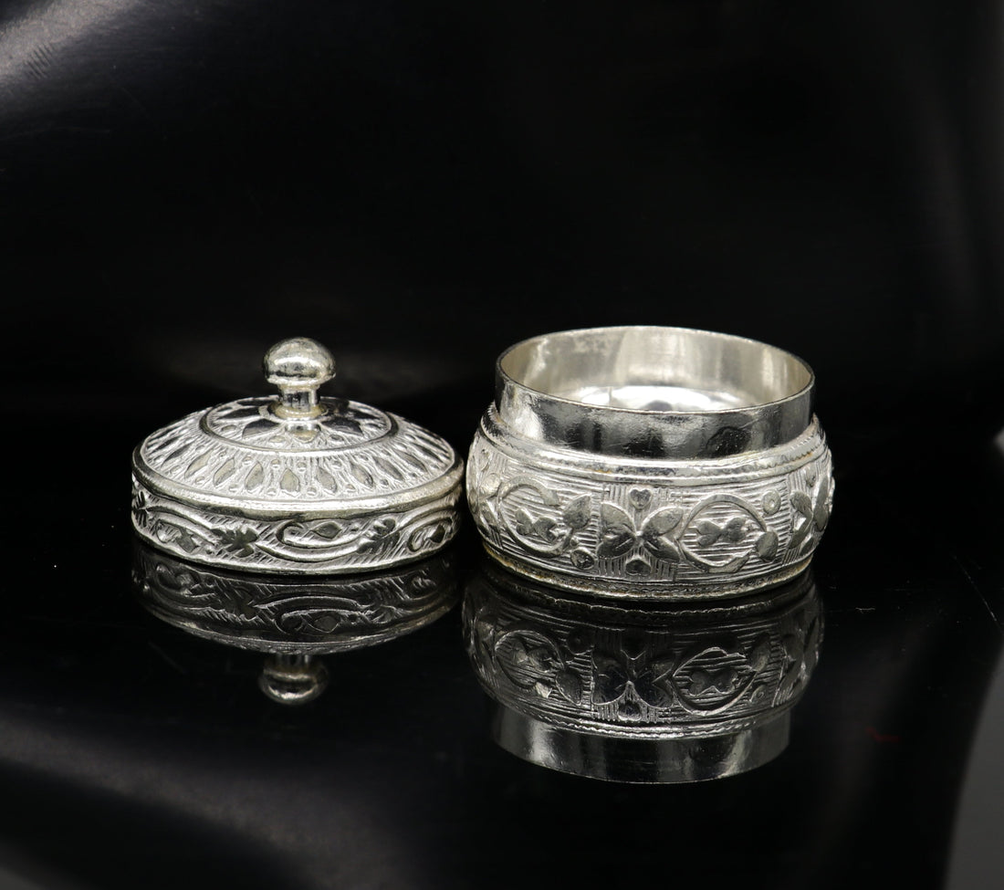 925 sterling silver unique antique design handmade brides eyes kajal box, surma box, kumkum sindur box, small trinket box article stb111 - TRIBAL ORNAMENTS