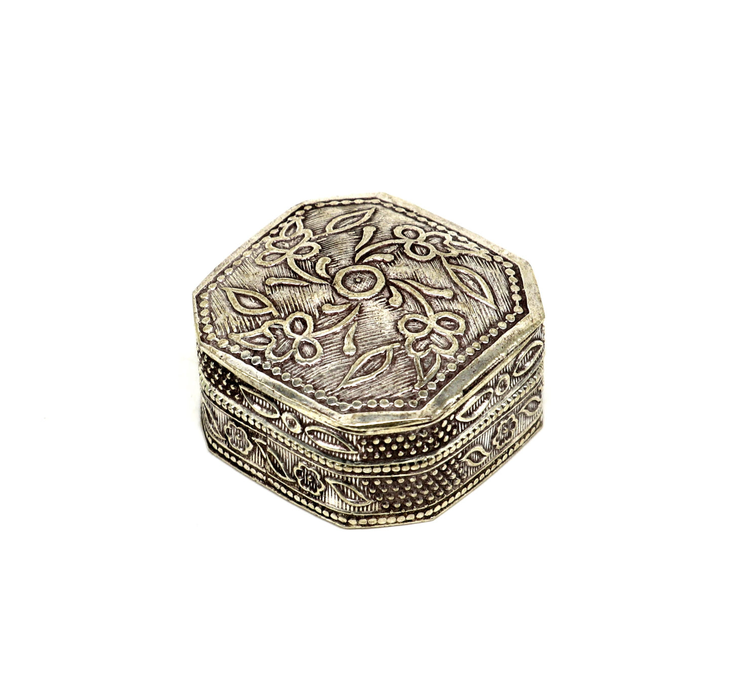 Vintage antique design Solid silver handmade trinket box, eye kajal box, container box, kumkum box, sindur box, best brides gift stb110 - TRIBAL ORNAMENTS