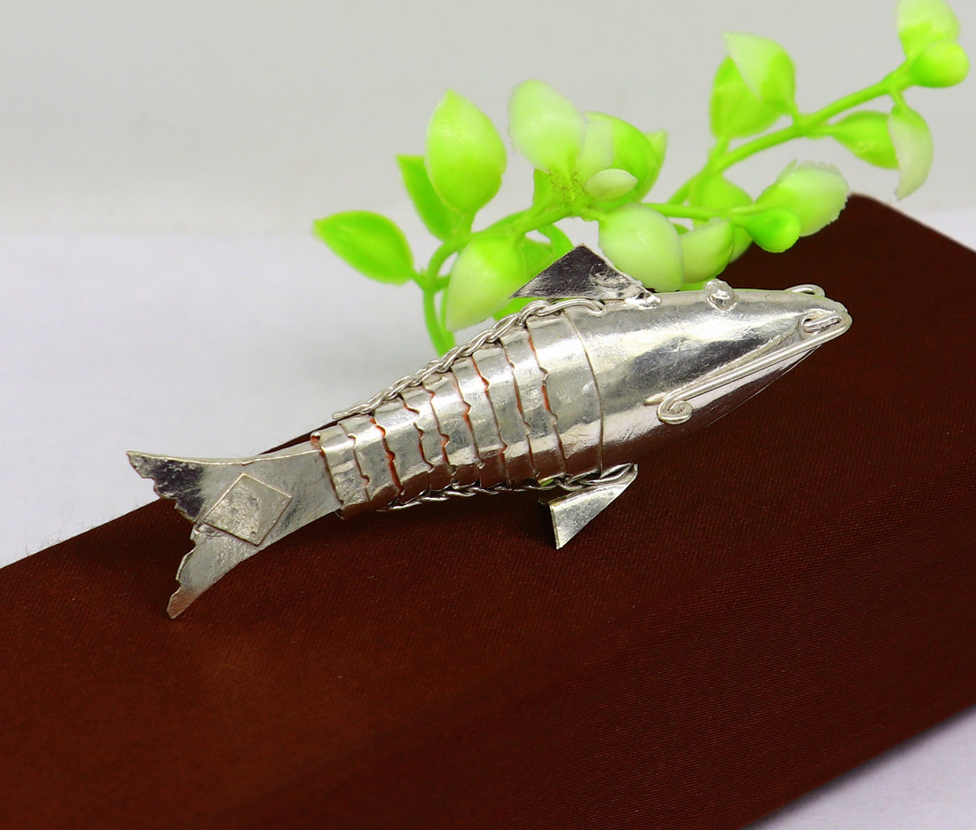 Solid silver handmade silver fish, Lord vishnu avatar Matsya, Silver Puja Fish For Prosperity And Good Luck, best collectible art su368 - TRIBAL ORNAMENTS