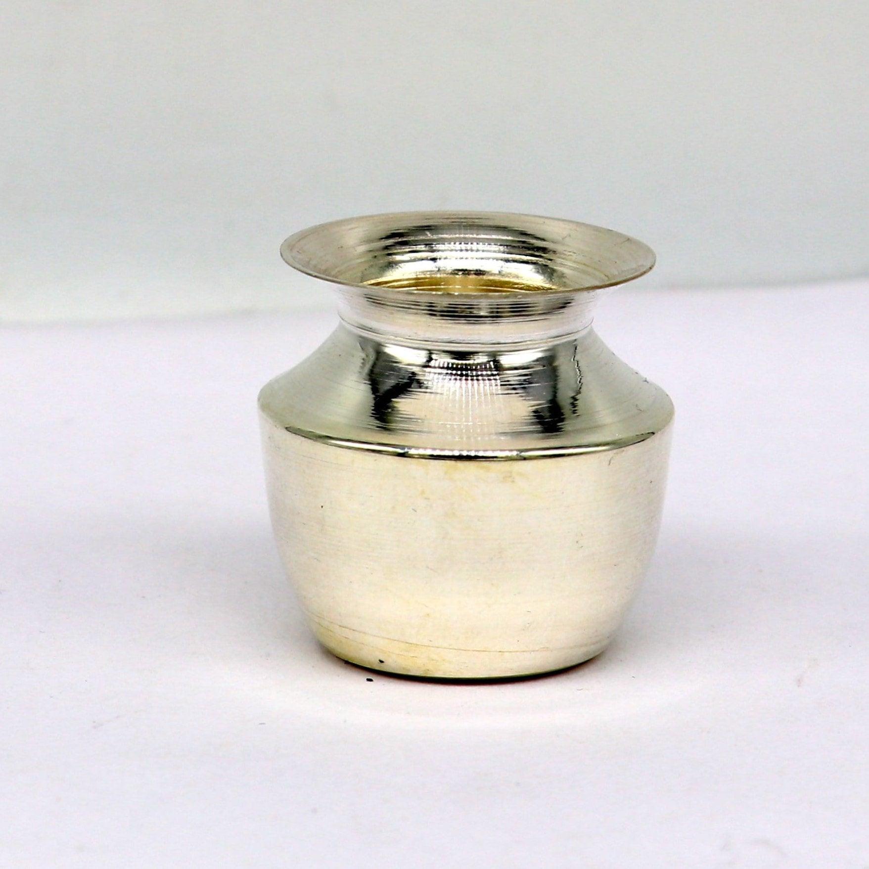 Pure 925 sterling silver handmade plain small Kalash or pot, unique special silver puja article, water or milk kalash pot india sv221 - TRIBAL ORNAMENTS