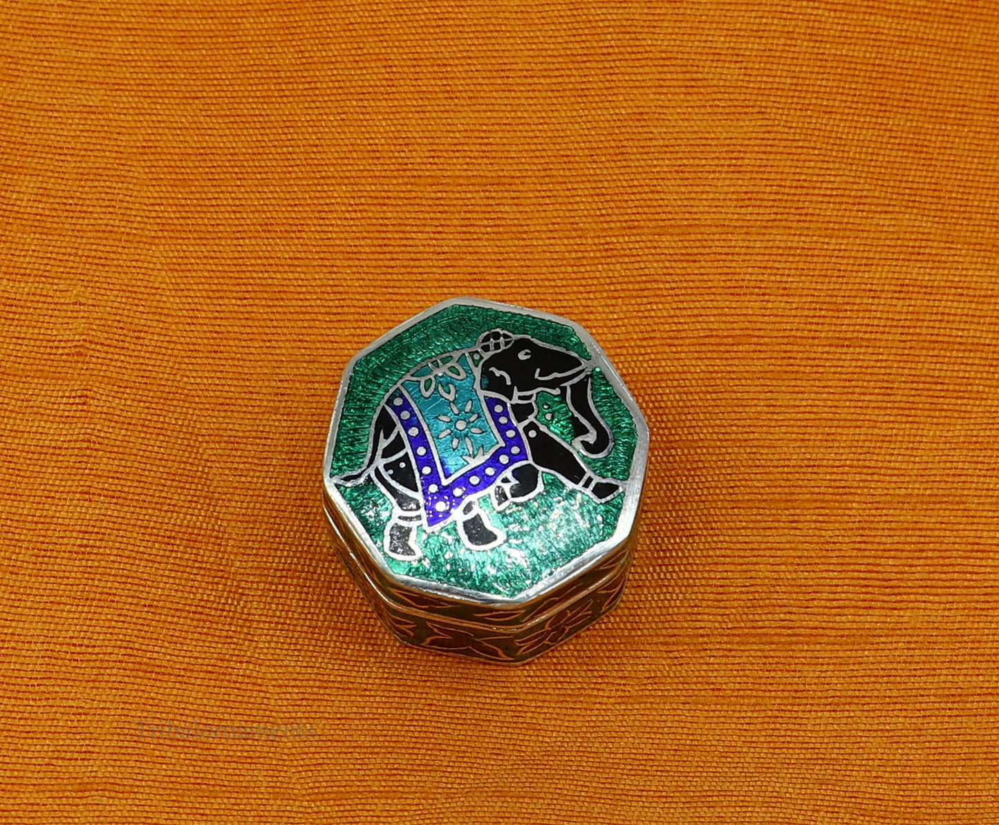 Handmade elephant design 925 solid silver trinket box polygon shape royal jewelry box eyeliner kajal box brides kumkum /sindur box stb219 - TRIBAL ORNAMENTS