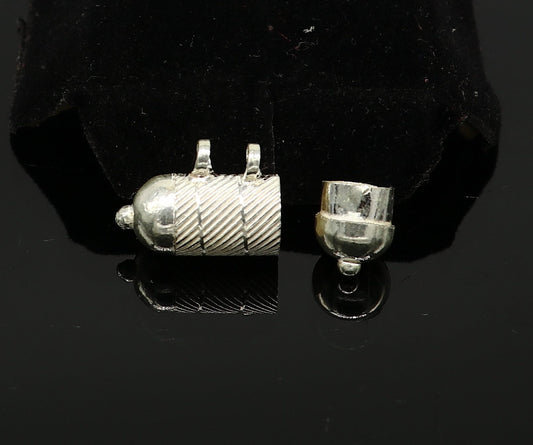 Solid sterling silver handmade gorgeous round shape vintage amulet box pendant, mantra box, silver tabiz , kavacham tribal jewelry ssp681 - TRIBAL ORNAMENTS