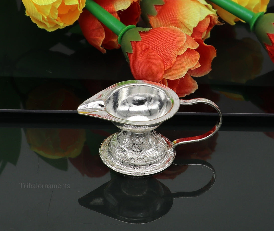 Vintage design Solid silver handmade kappor dani , silver temple utensils, silver diya, deepak, silver single joth kapoor Aarti art su412 - TRIBAL ORNAMENTS