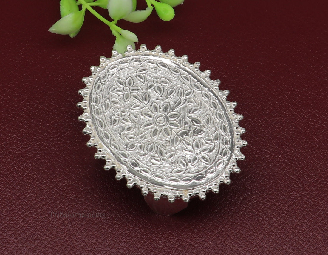 Vintage design Sterling silver handmade customize small Oval shape table/bazot/chouki, excellent home puja utensils temple art su432 - TRIBAL ORNAMENTS