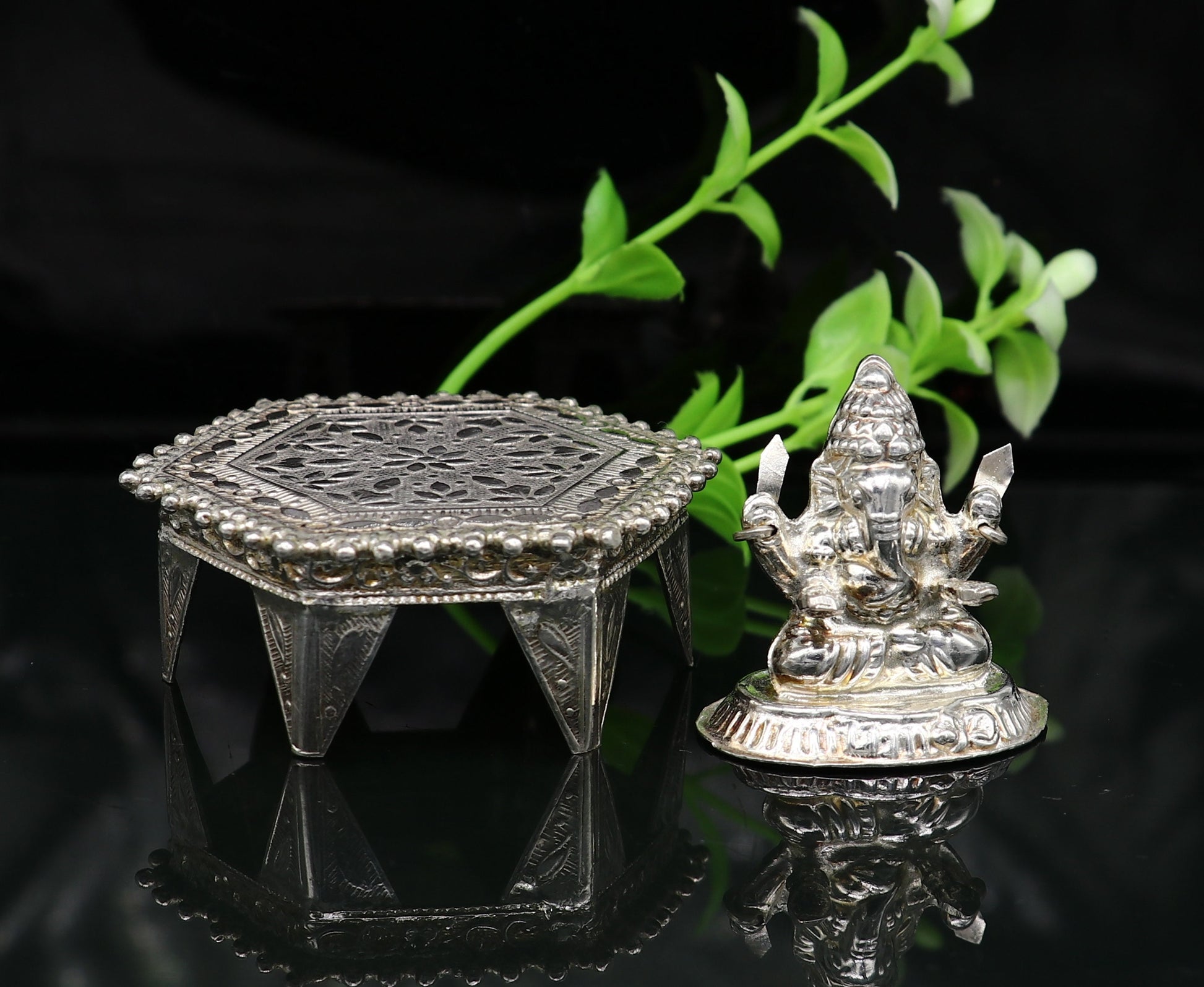 Lord Ganesha With Stand or Bazot, fabulous Sterling silver ganesha statue figurine for home temple diwali puja article utensils su375 - TRIBAL ORNAMENTS