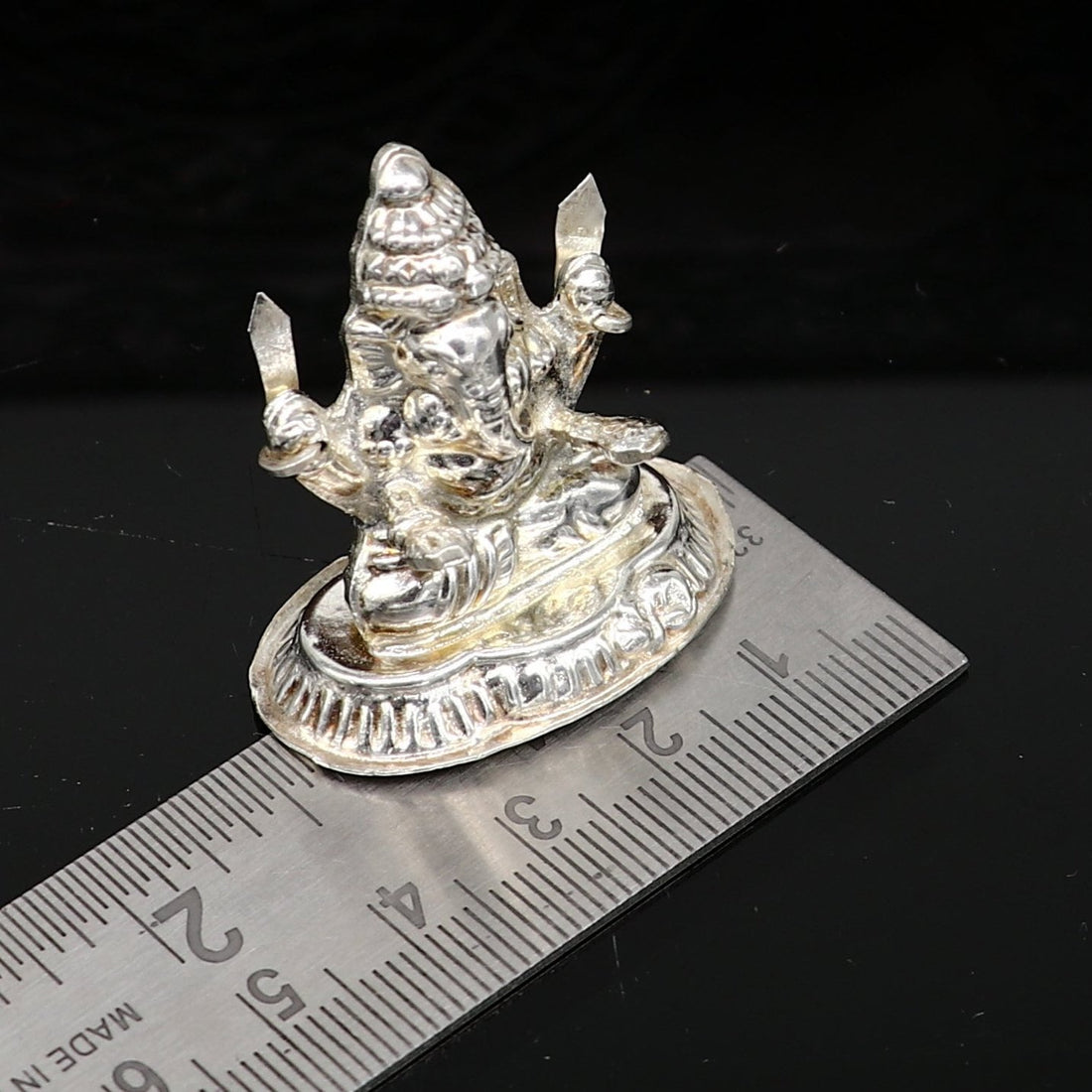 Lord Ganesha With Stand or Bazot, fabulous Sterling silver ganesha statue figurine for home temple diwali puja article utensils su375 - TRIBAL ORNAMENTS