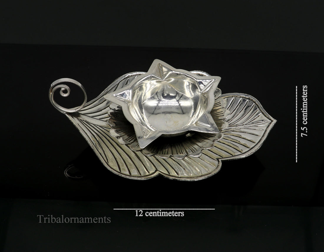 925 sterling silver Divine oil lamp, stunning tree leaf vintage design 5 joth lamp, best gifting puja utensils or article from India su478 - TRIBAL ORNAMENTS