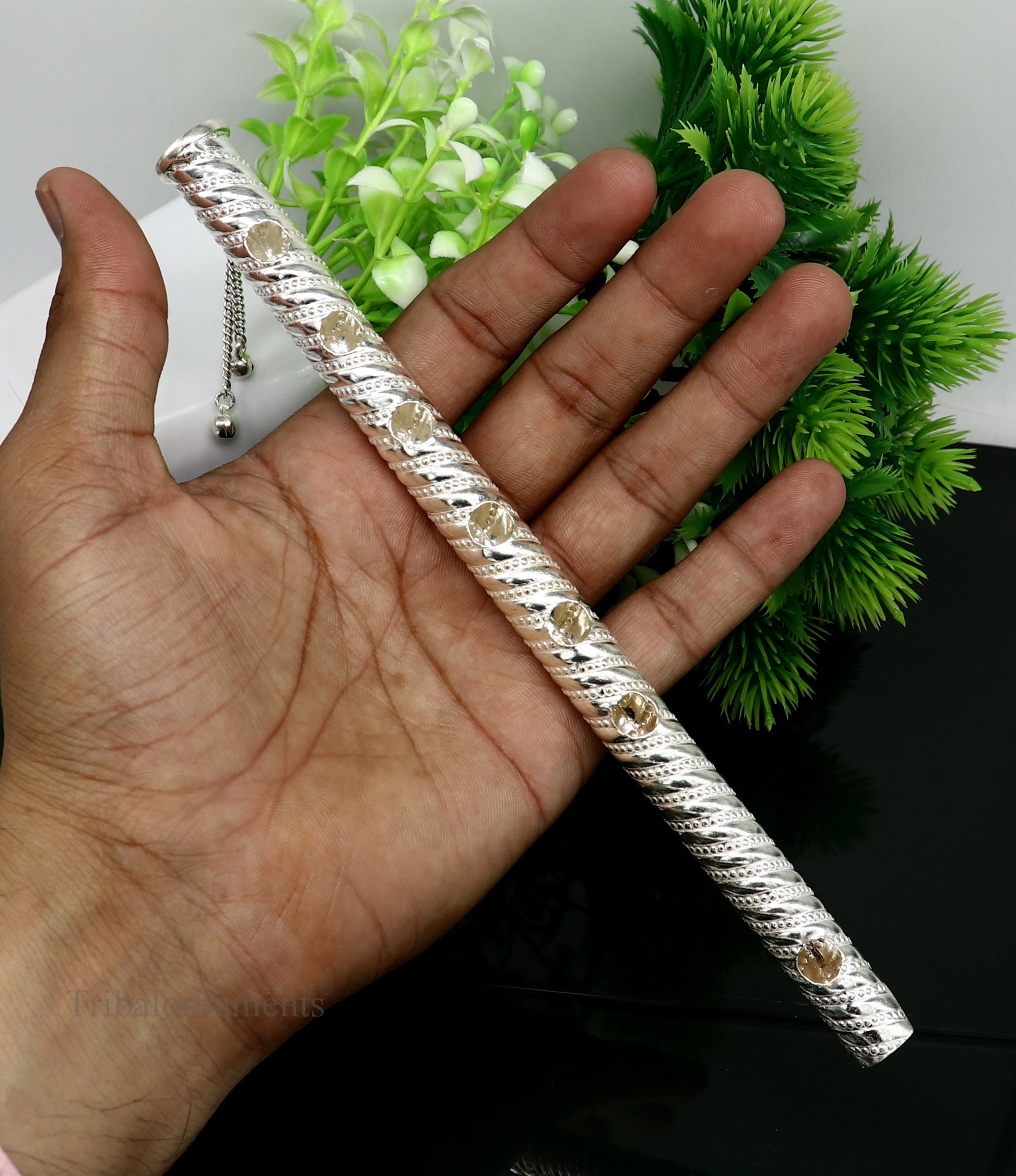 8" long handmade sterling silver hindu god Lord Krishna flute, stunning divine krishna gifting silver accessories, puja utensils su392 - TRIBAL ORNAMENTS