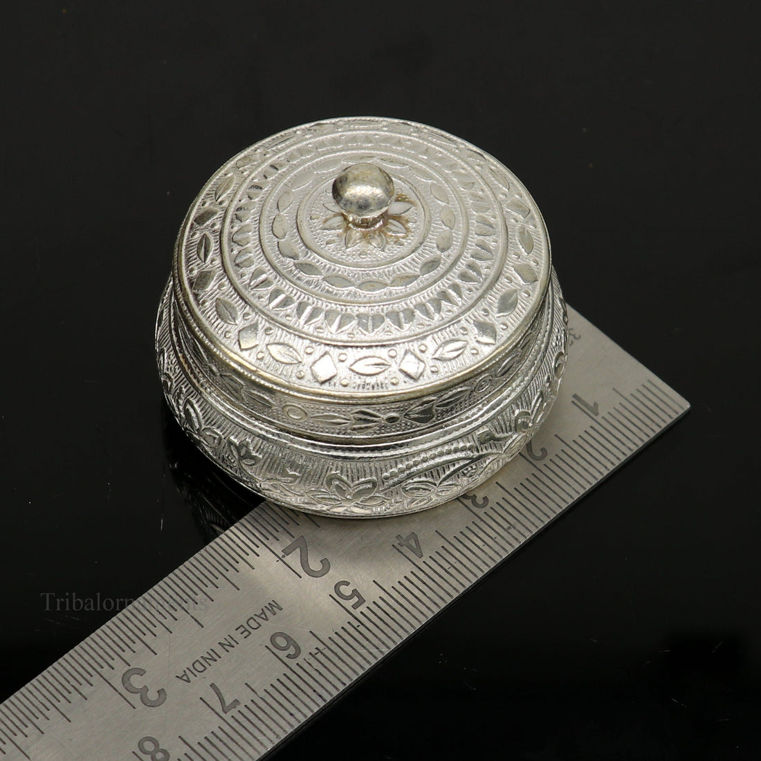 Solid sterling silver unique antique design handmade brides eyes kajal box, surma box, kumkum sindur box, small trinket box article stb246 - TRIBAL ORNAMENTS