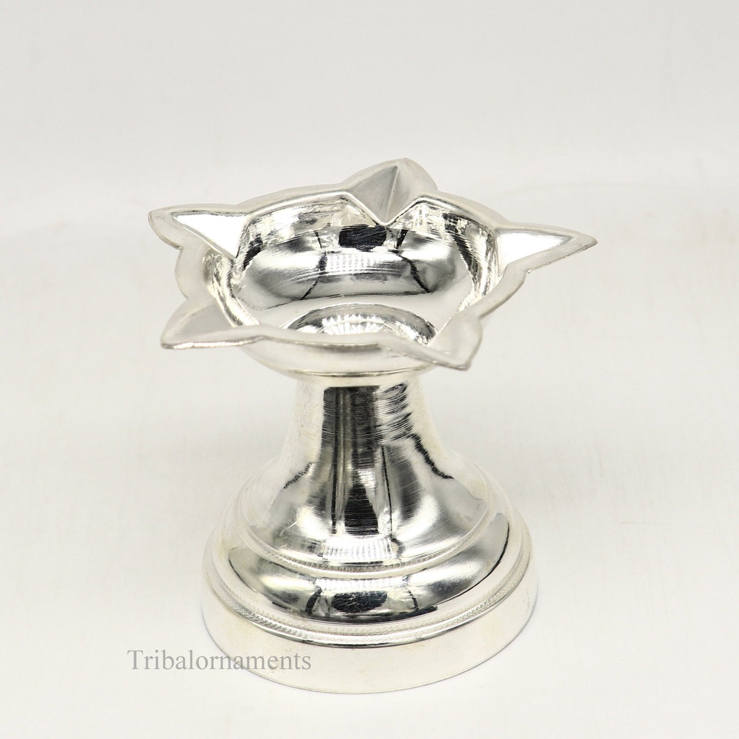 solid sterling silver handmade elegant oil lamp, silver home temple utensils, silver diya, deepak, silver vessels, silver puja article su402 - TRIBAL ORNAMENTS