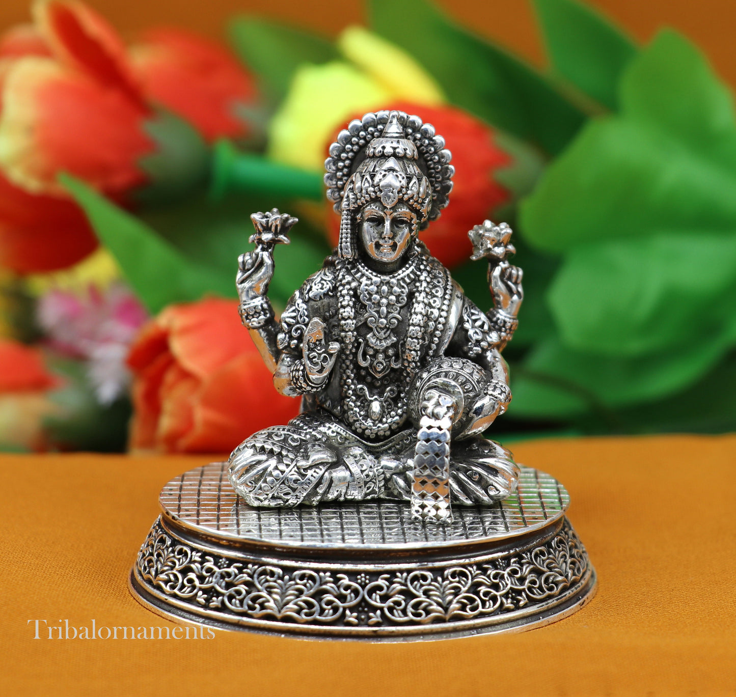 Pure 925 Sterling silver handmade  Hindu Goddess Laxmi statue, puja article figurine, home décor Diwali puja articles gifting art220 - TRIBAL ORNAMENTS