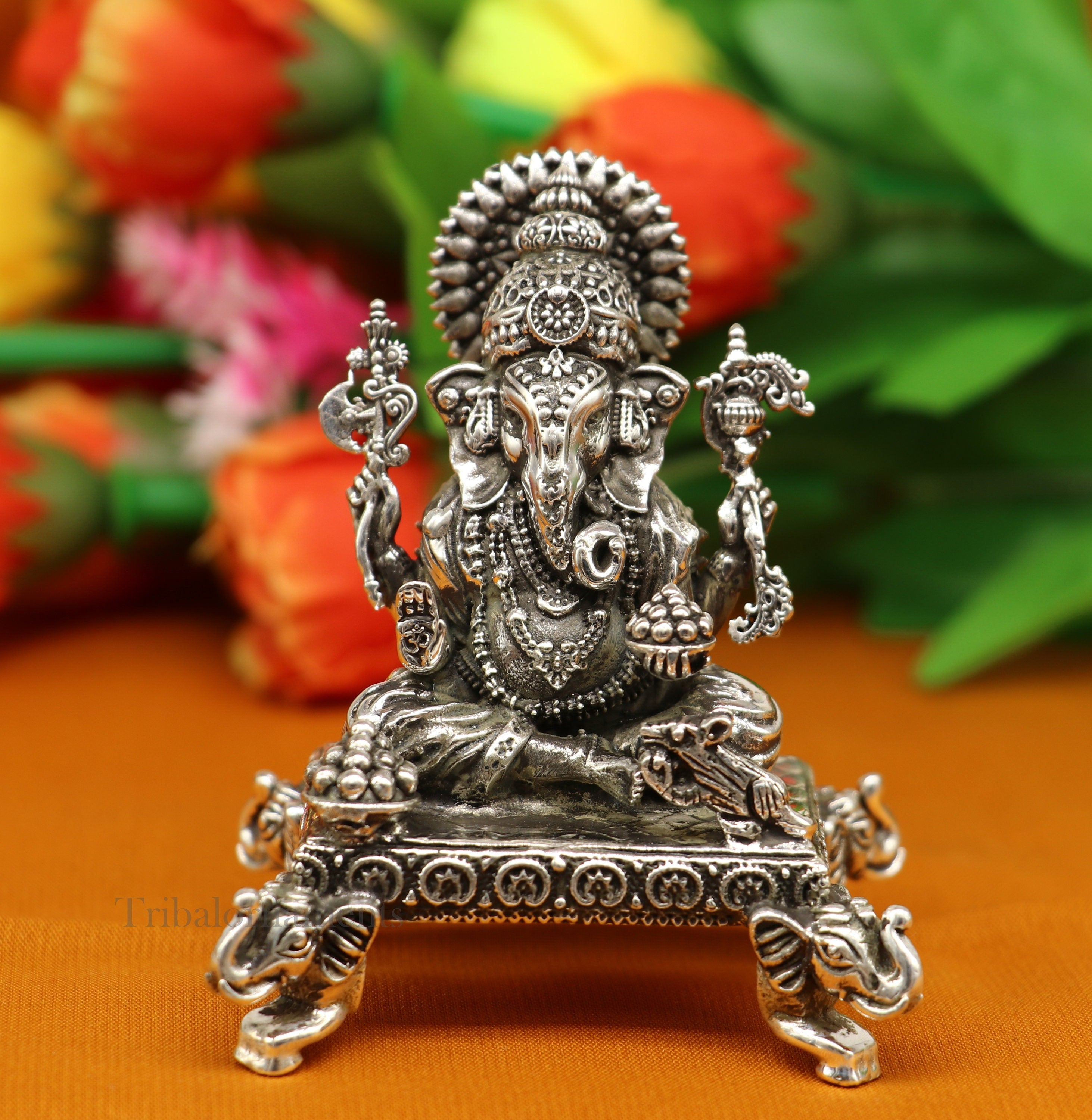 Silver Ganesh Idol Murti, Ganesh silver idol with lotus