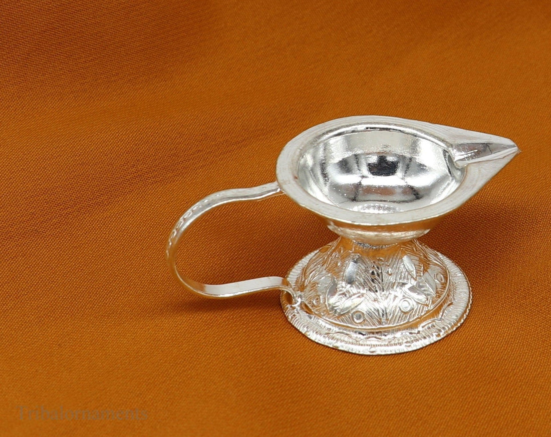 Vintage design Solid silver handmade kappor dani , silver temple utensils, silver diya, deepak, silver single joth kapoor Aarti art su412 - TRIBAL ORNAMENTS