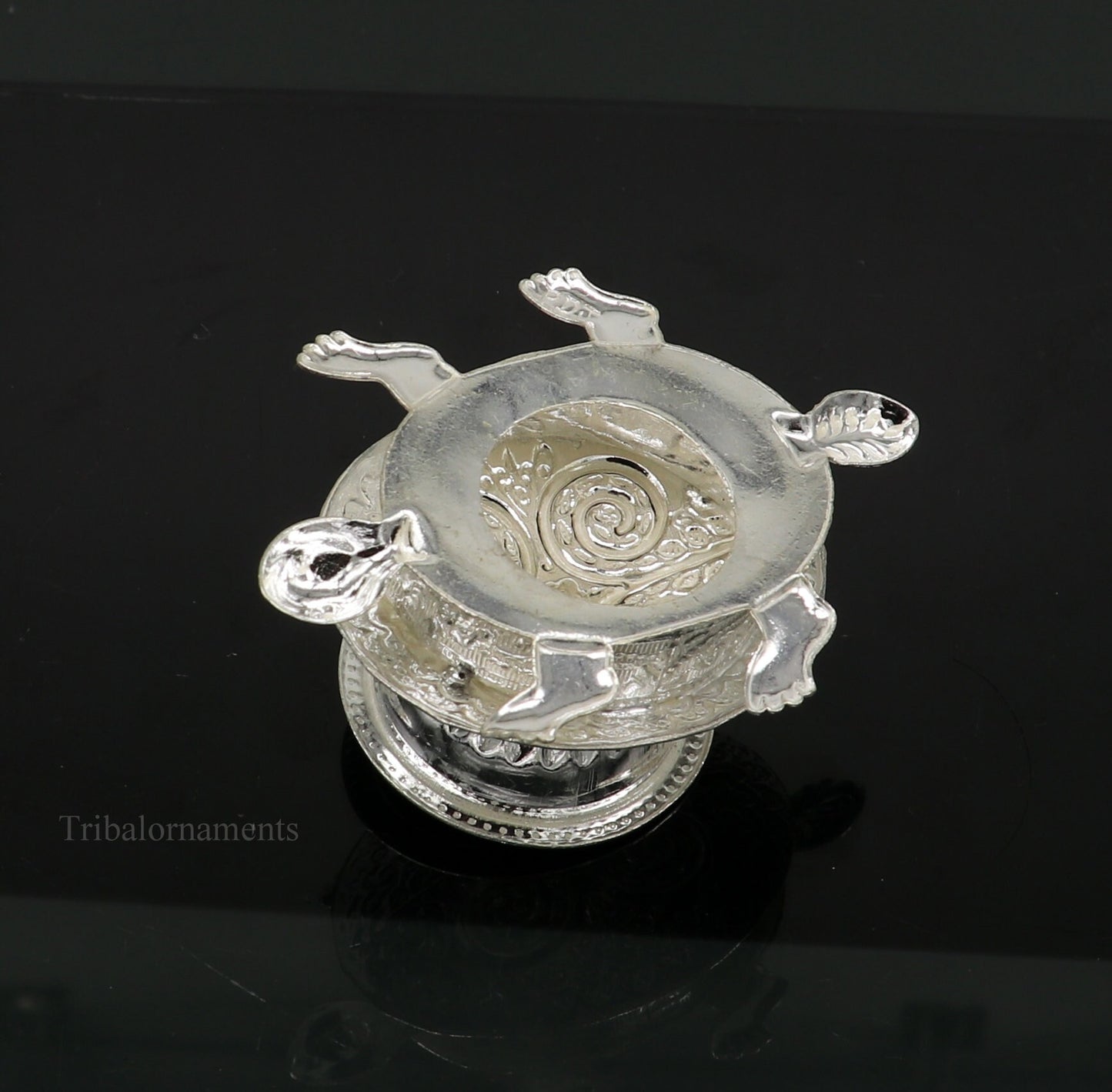 Diwali puja special solid silver handmade tortoise design oil lamp, silver deepak diya, silver temple utensils ,silver puja articles su414 - TRIBAL ORNAMENTS