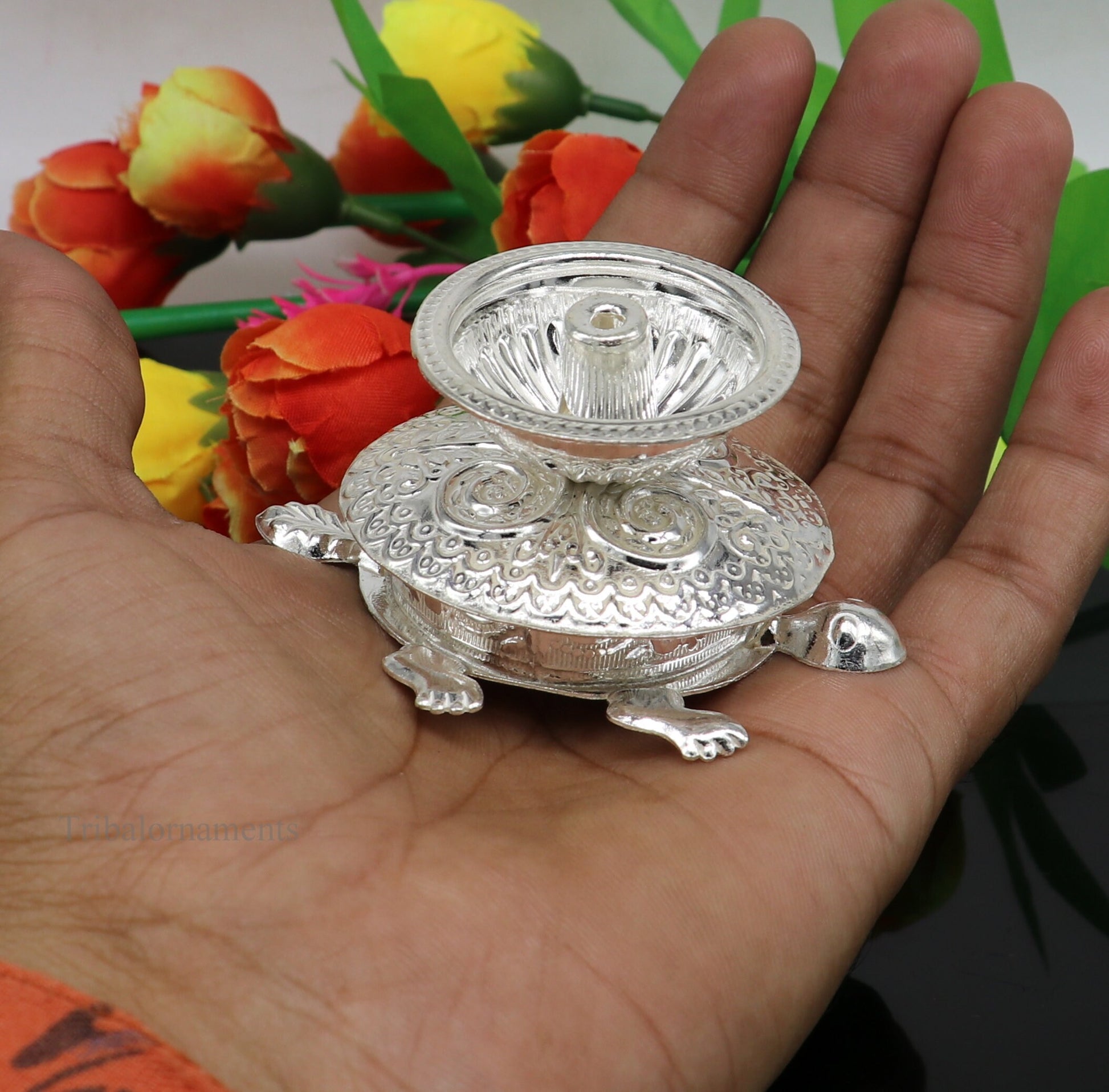 Diwali puja special solid silver handmade tortoise design oil lamp, silver deepak diya, silver temple utensils ,silver puja articles su414 - TRIBAL ORNAMENTS