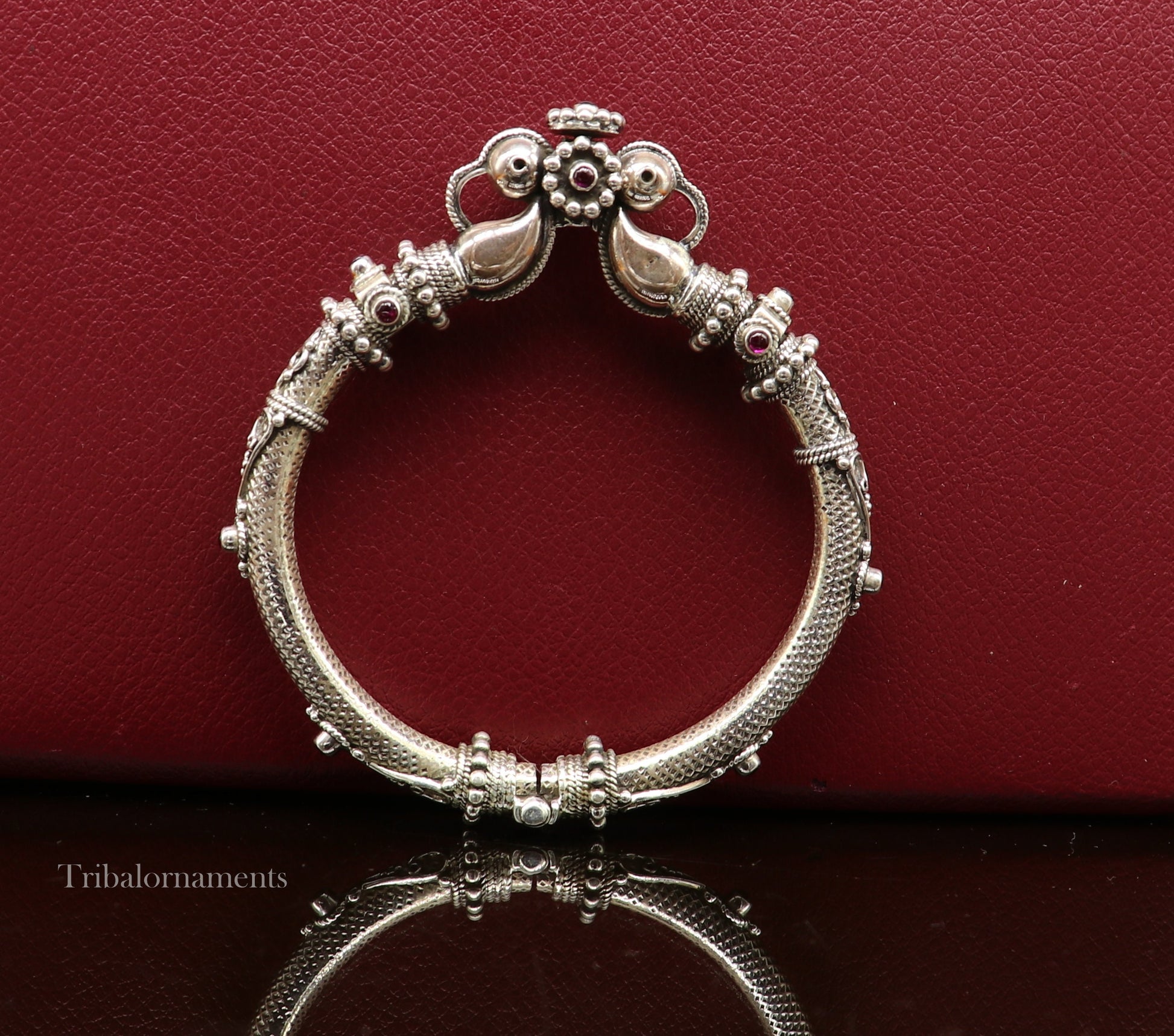 925 sterling silver customized indian vintage style bangle bracelet kada with unique locking system, best girl's belly dance jewelry nssk479 - TRIBAL ORNAMENTS