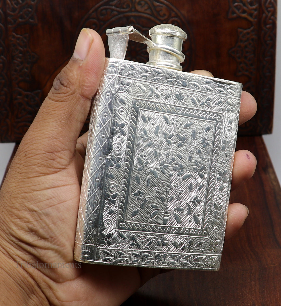 925 sterling silver customized design silver wine bottle, silver drink bottle, royal style silver article, gifting silver utensils  su423 - TRIBAL ORNAMENTS
