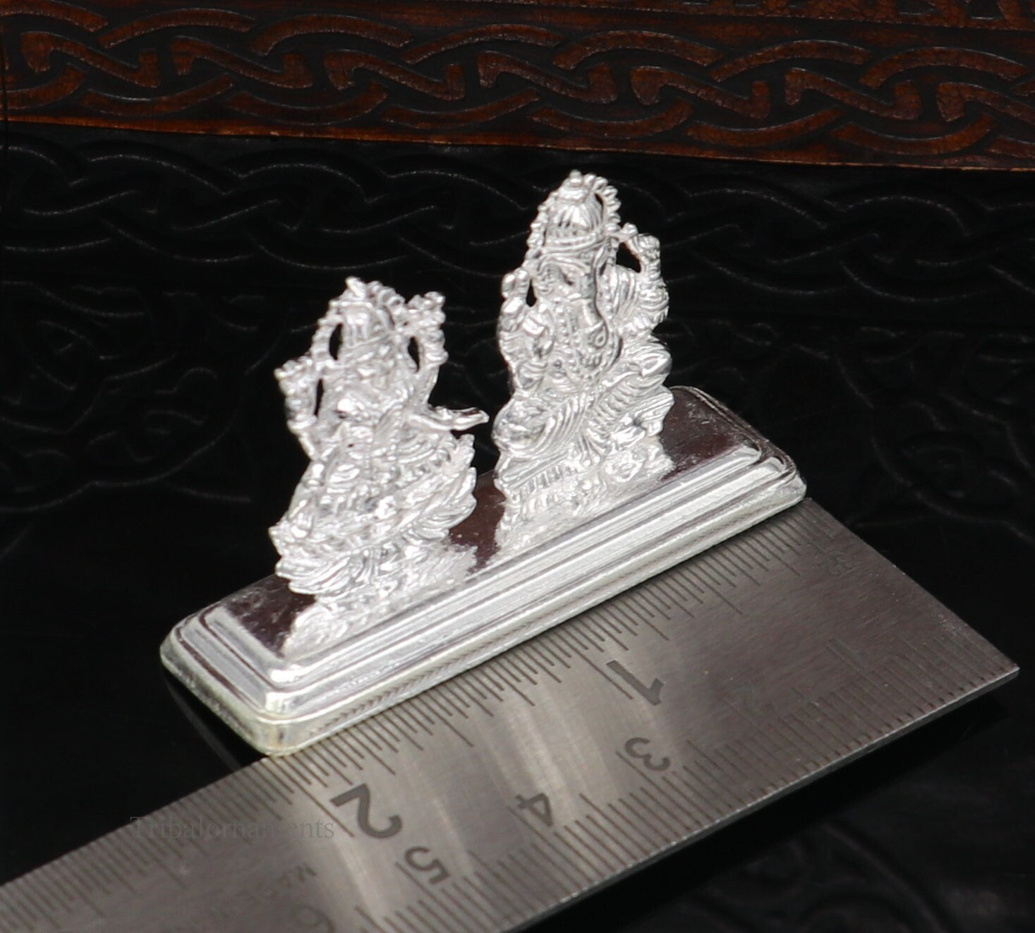 Solid Sterling silver handmade customized Hindu idols Laxmi and Ganesha statue, puja article figurine, home décor puja Articles india art47 - TRIBAL ORNAMENTS