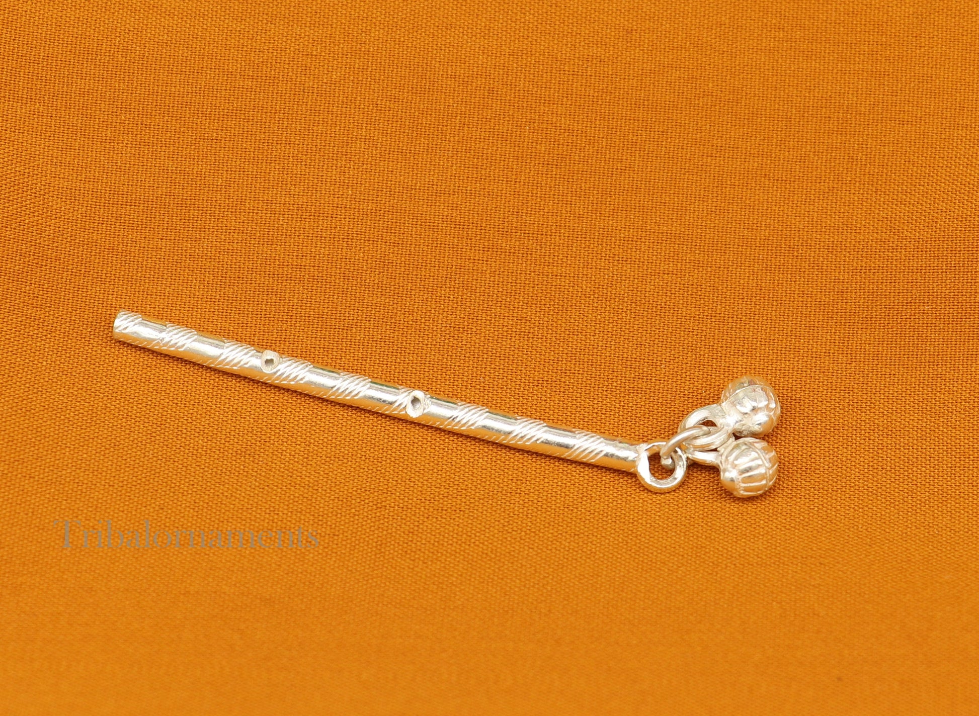 Krishna flute Solid sterling silver handmade idol krishna flute, silver bansuri, laddu gopala flute, little krishna flute puja art su503 - TRIBAL ORNAMENTS