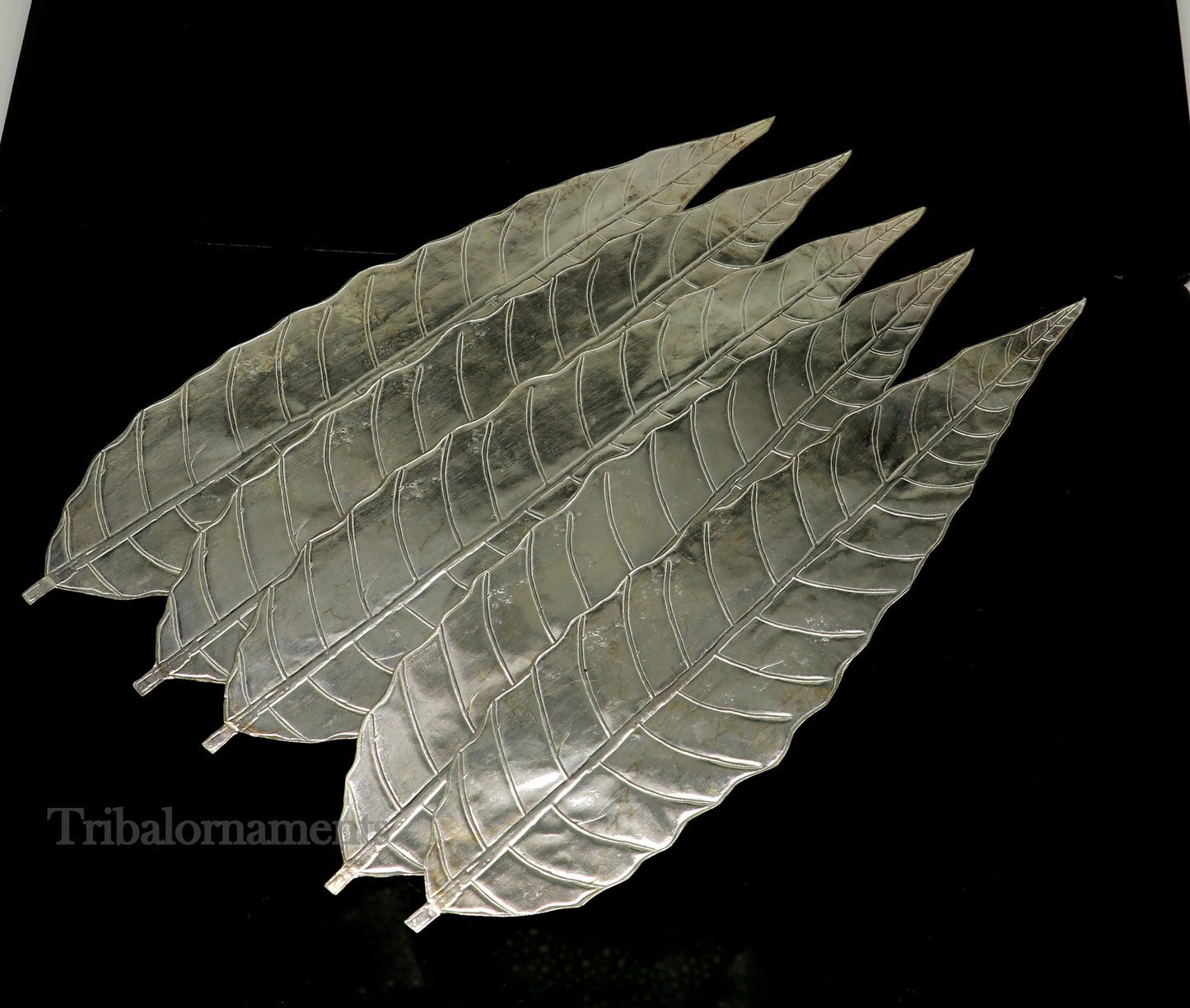 Silver mango tree design leaf Amazing puja worshipping article solid sterling silver diwali puja articles, silver utensils from india su512 - TRIBAL ORNAMENTS