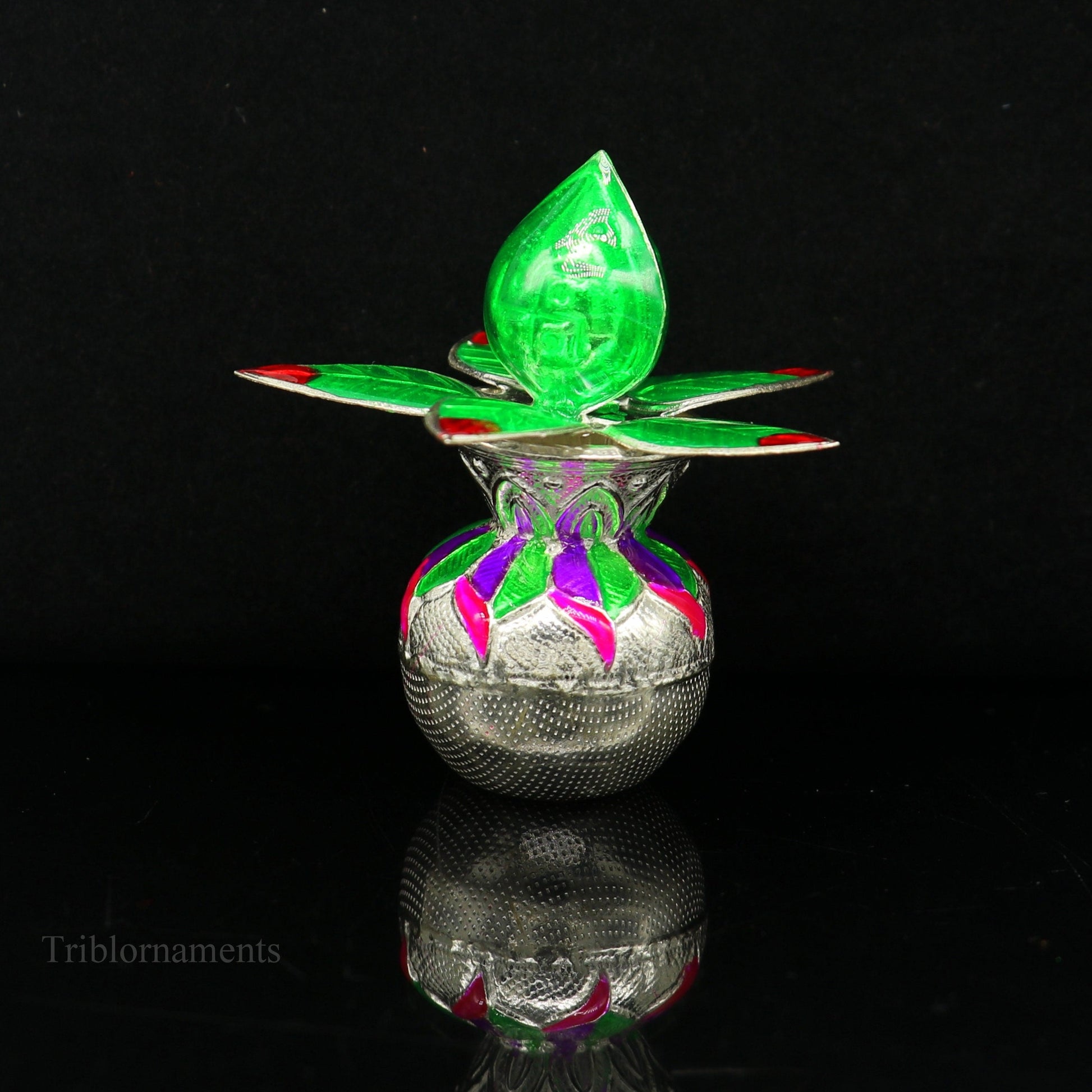 Vintage design Solid sterling silver handmade puja kalash silver coconuts and leaf, excellent home temple article worshipping articles su460 - TRIBAL ORNAMENTS