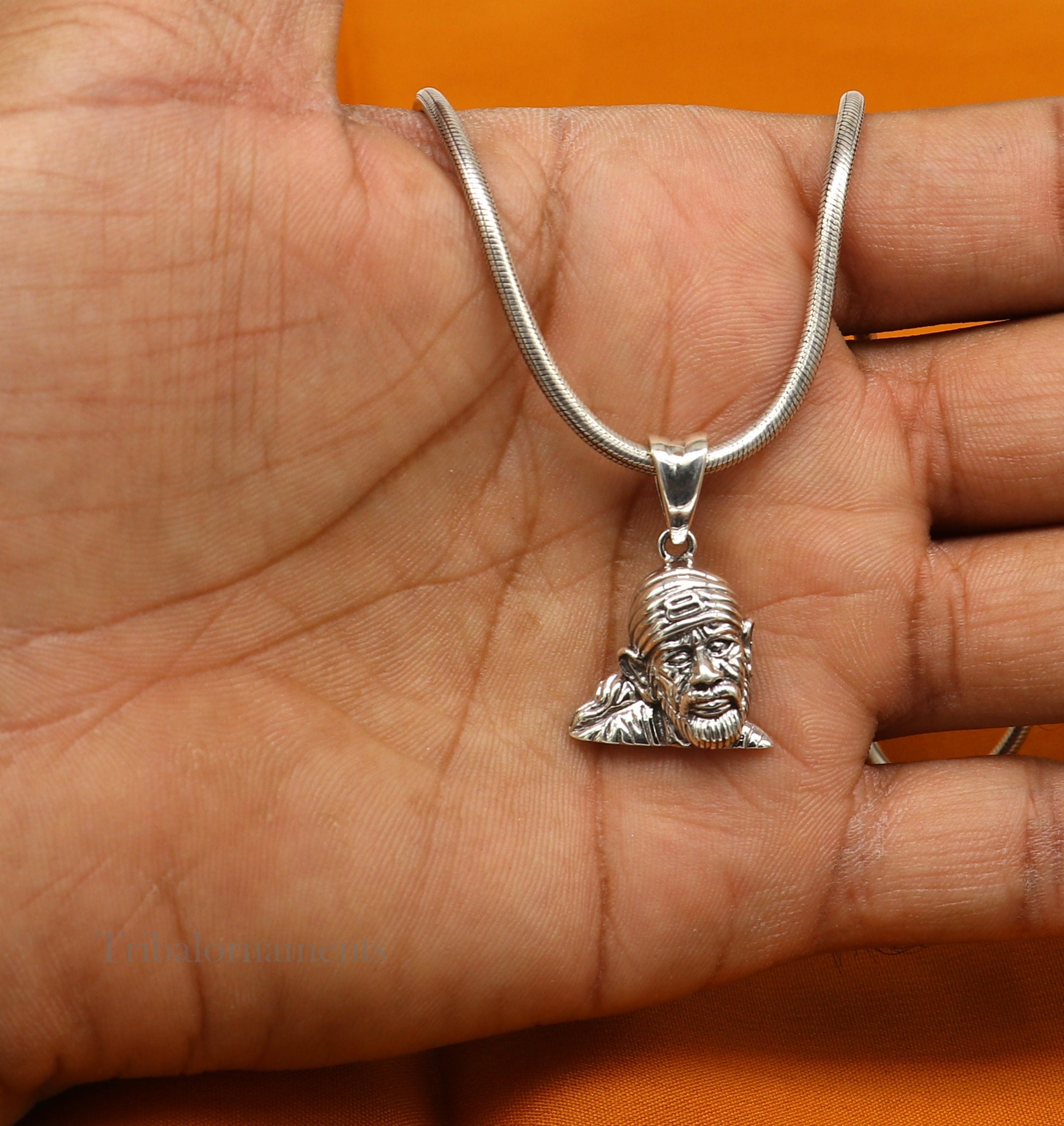 Idol Sai Baba pendant 925 sterling silver handmade amazing stylish unisex pendant locket personalized jewelry tribal jewelry ssp901 - TRIBAL ORNAMENTS