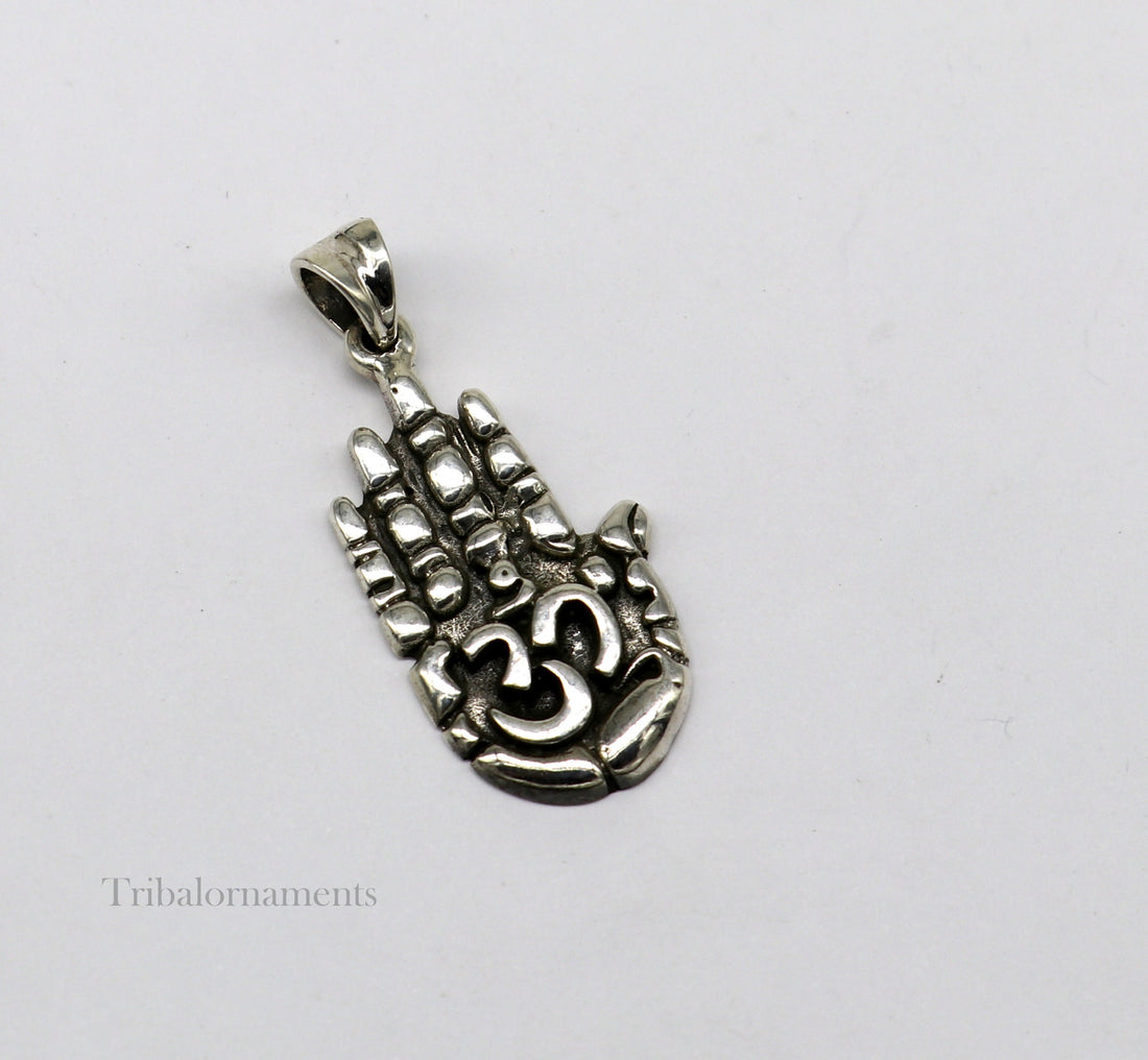 925 sterling silver handmade divine hand palm with 'AUM' excellent unique design pendant, blessing palm pendant from india ssp910 - TRIBAL ORNAMENTS